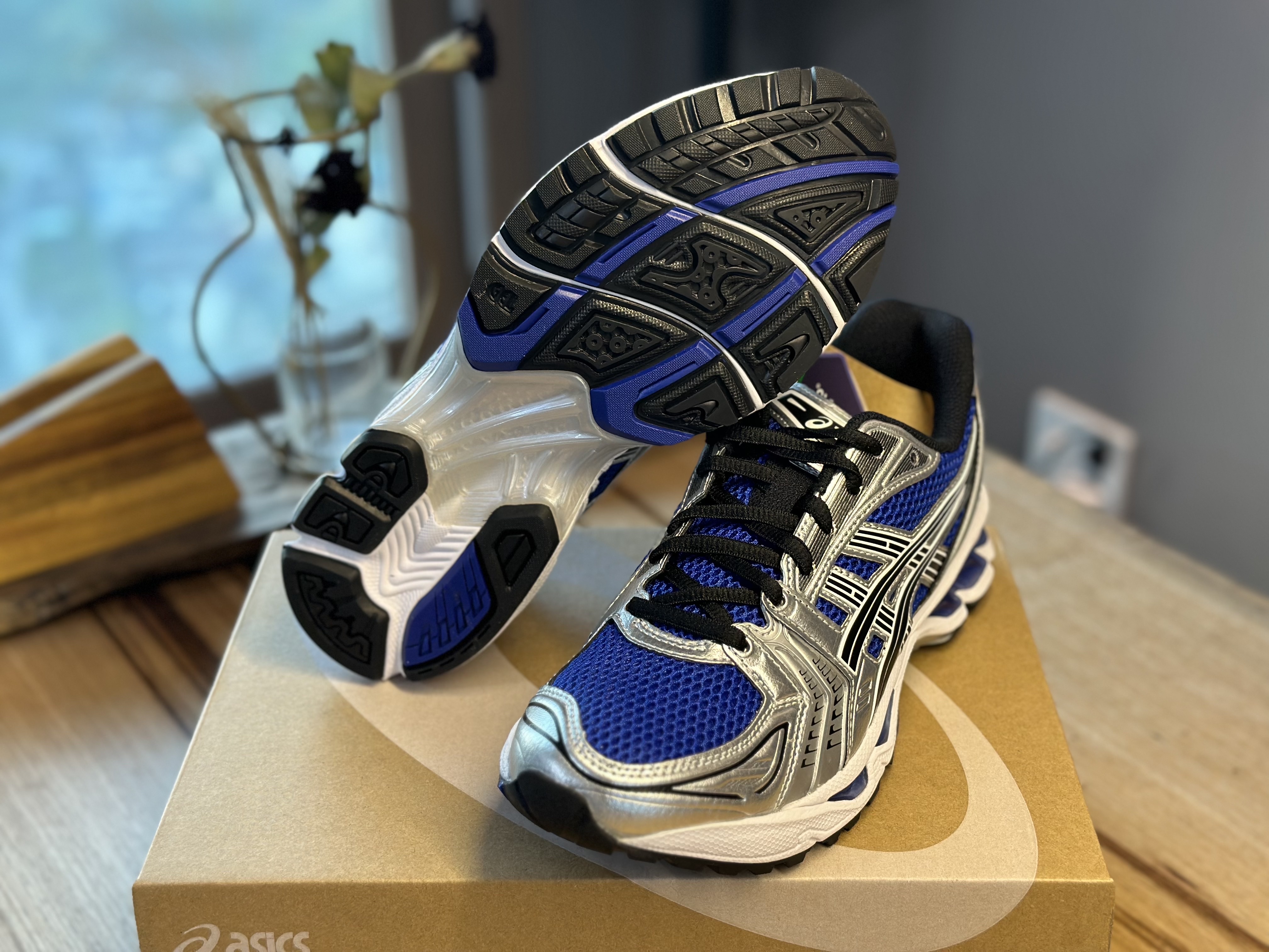 Asics Gel-Kayano 14 Monaco Blue Black 착용 스타일 - 3