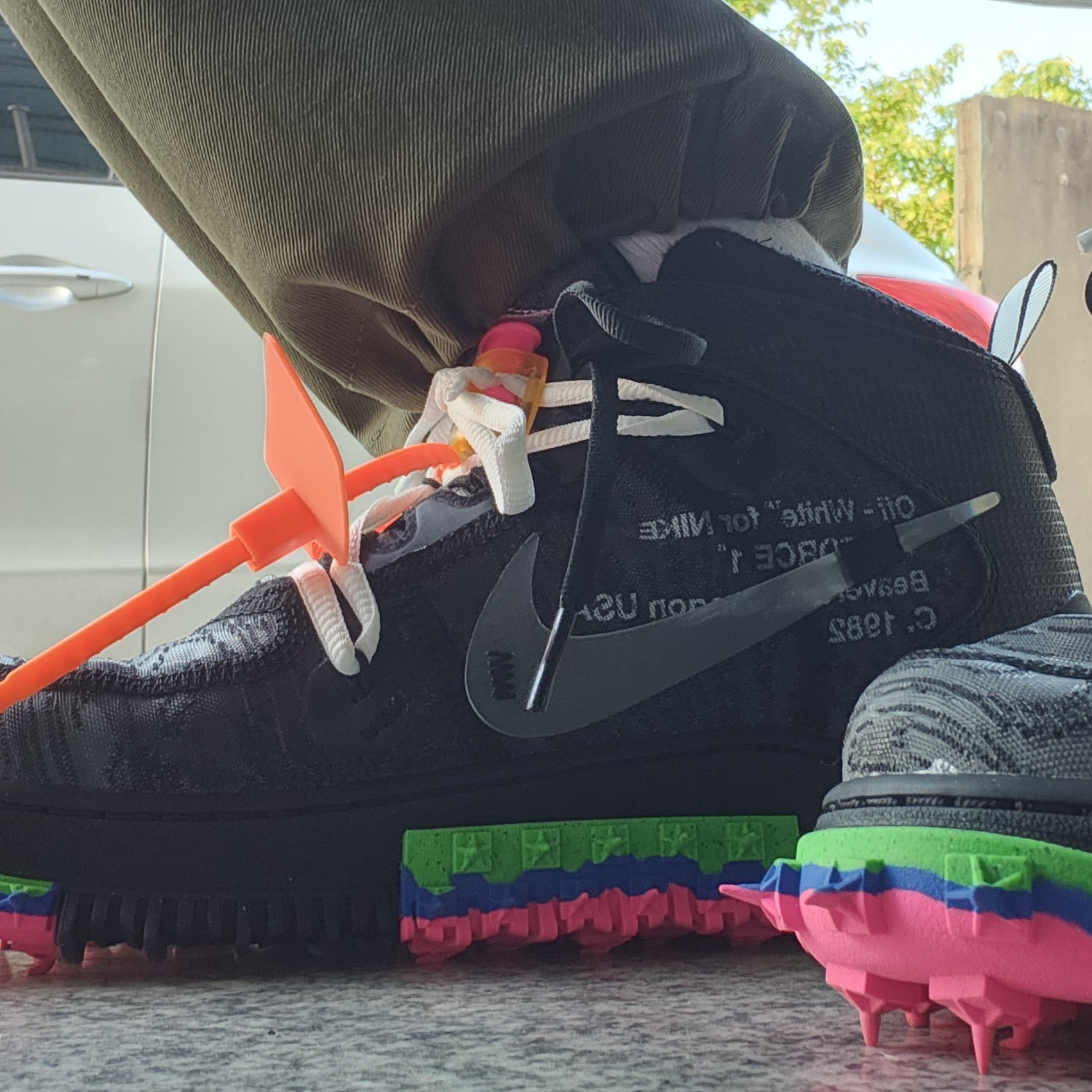Nike x Off-White Air Force 1 Mid SP Black 착용 스타일