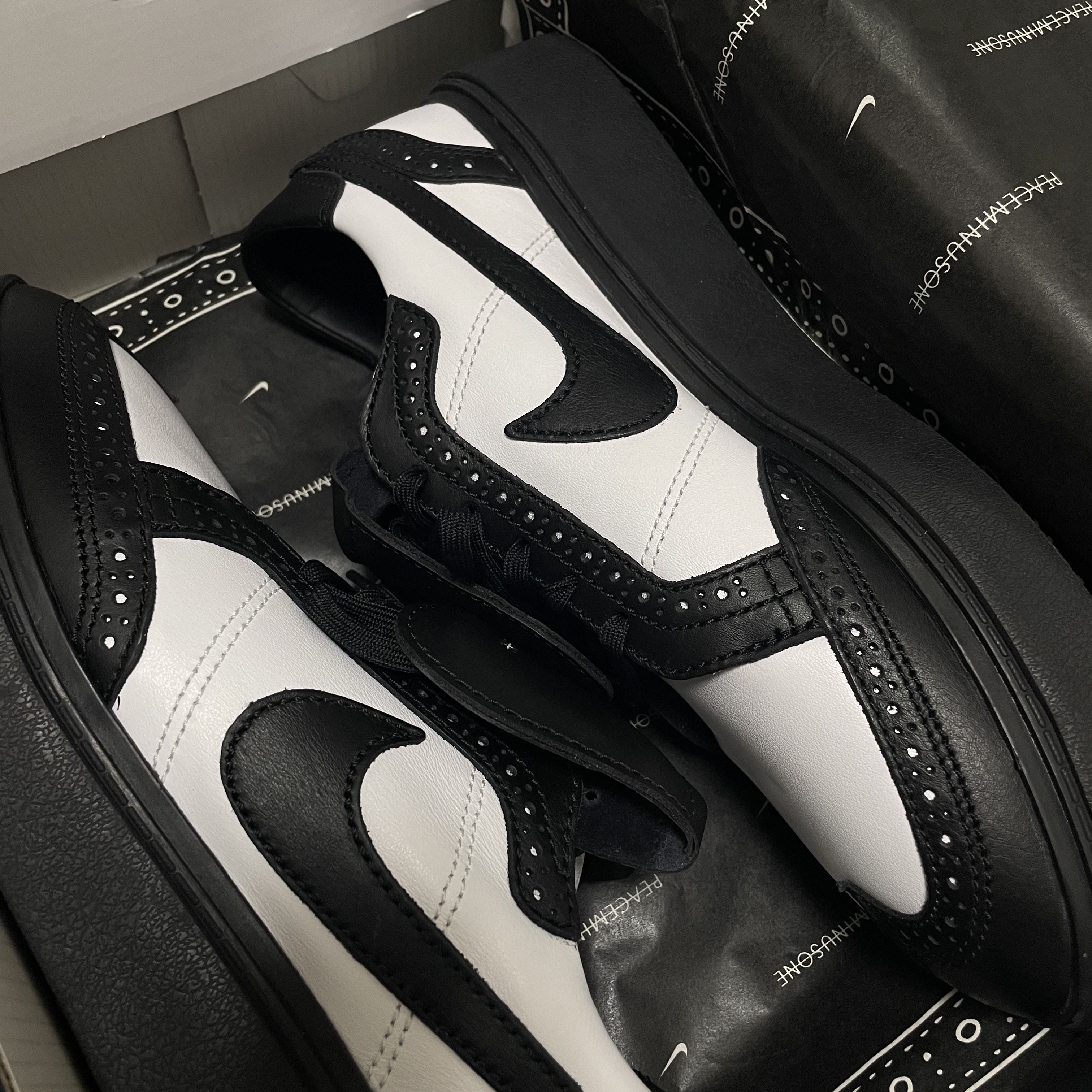 Nike x Peaceminusone Kwondo1 Black and White 착용 스타일 - 2