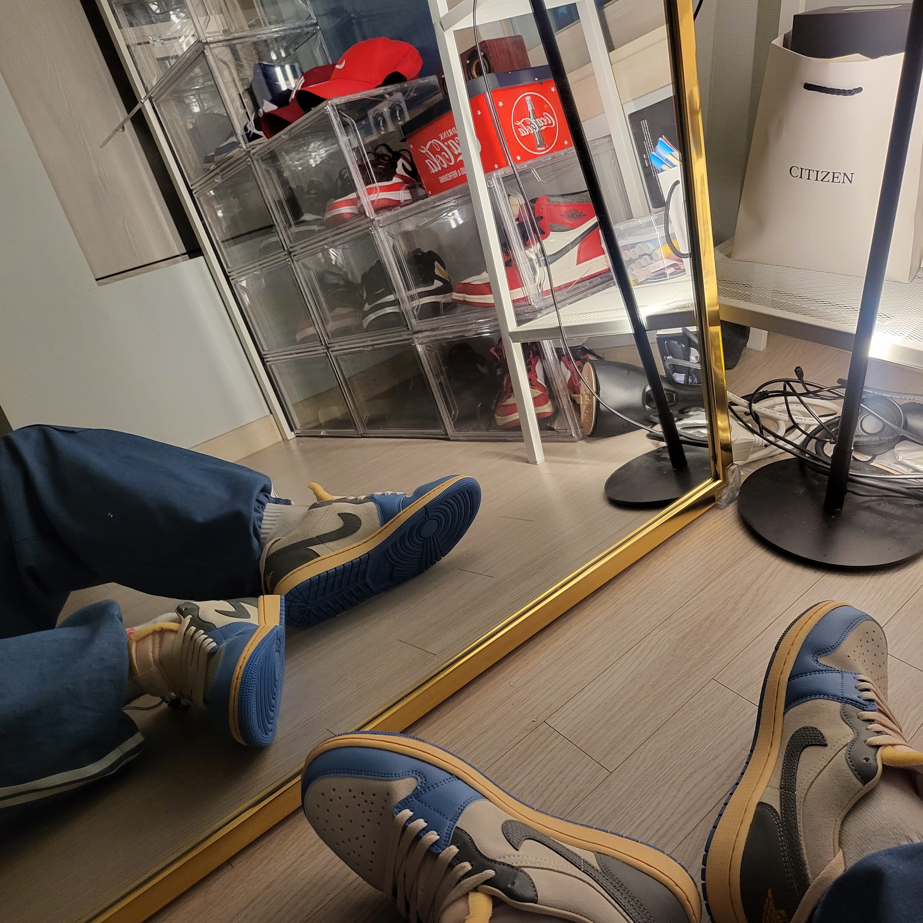 Jordan 1 Low SE Tokyo 96 착용 스타일 - 2
