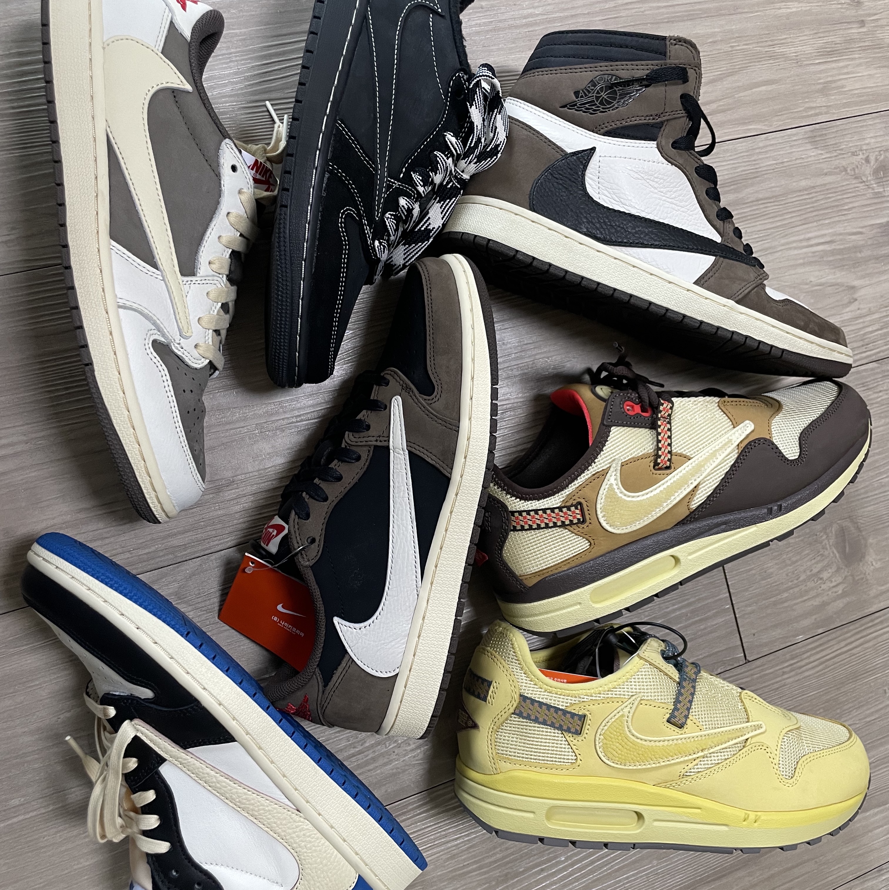 Jordan 1 x Travis Scott Retro Low OG SP Mocha, Jordan 1 x Travis Scott Retro High OG SP Mocha 착용 스타일 - 3