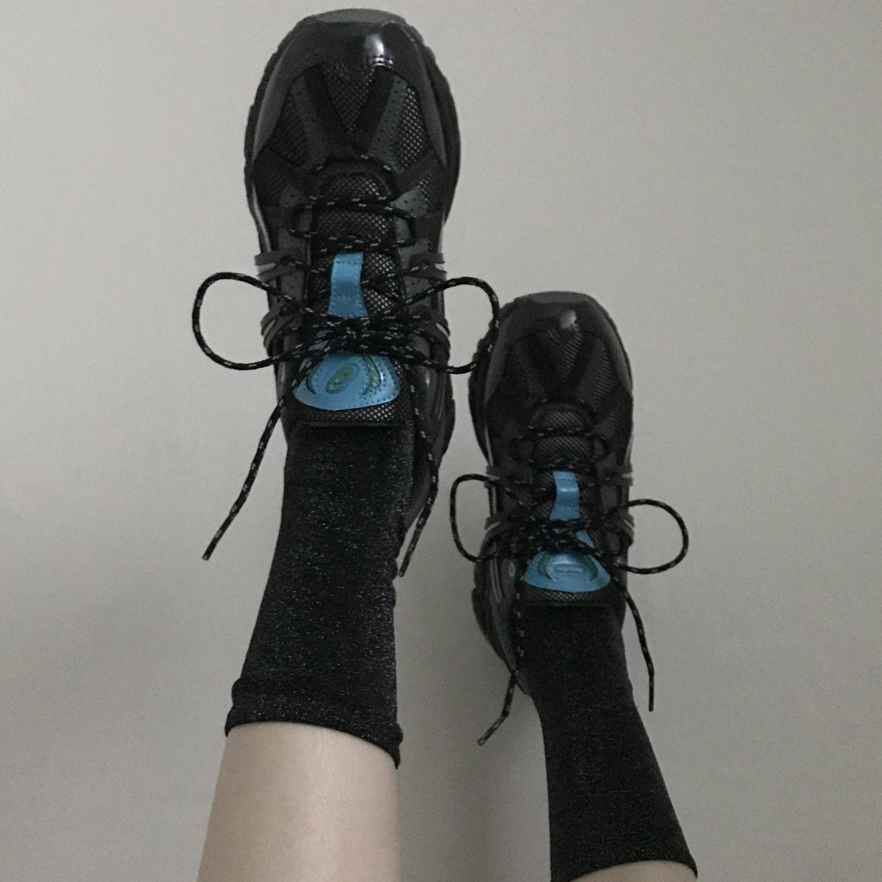 (W) Asics x Matin Kim Gel-Sonoma 15-50 Black Pure Silver 착용 스타일
