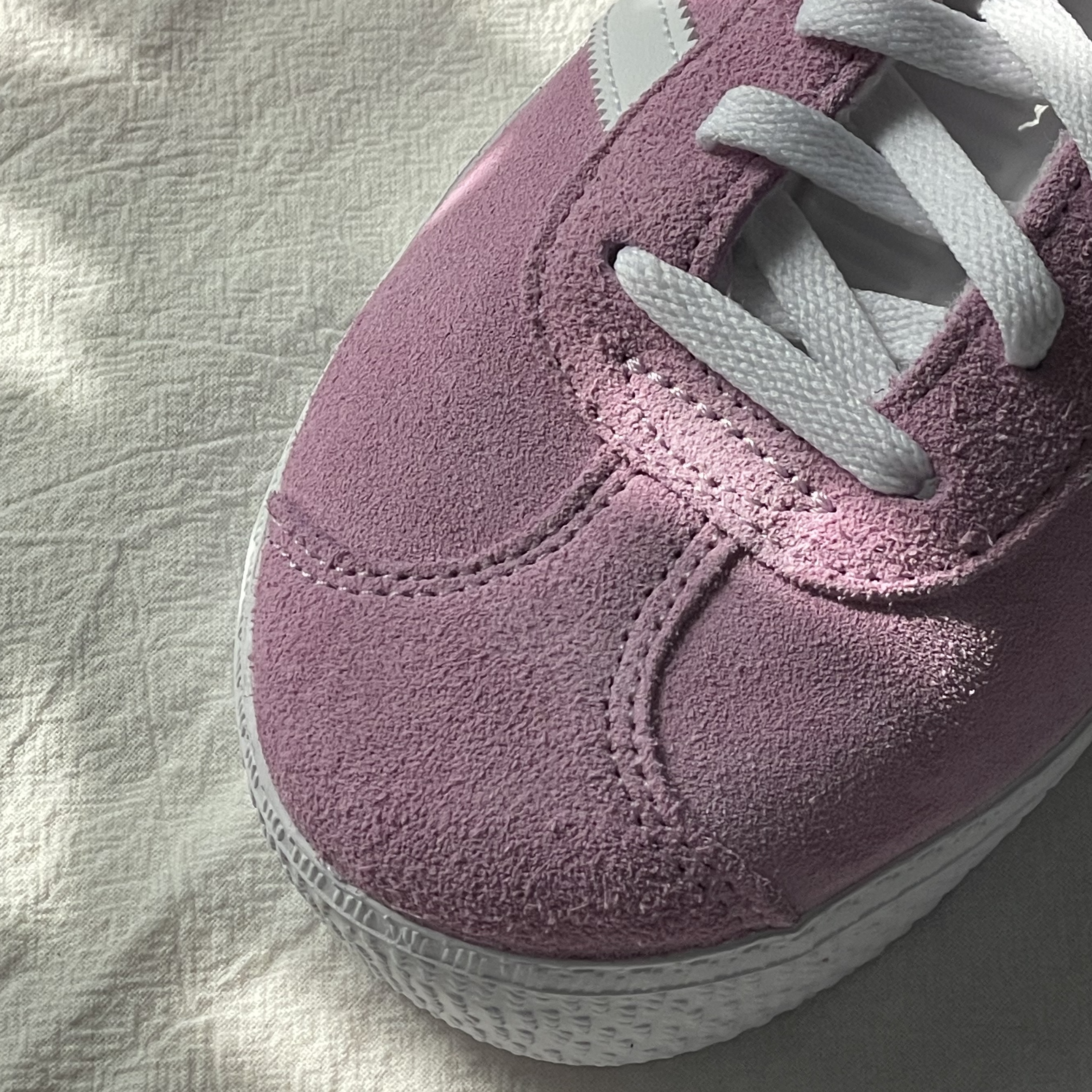 (J) Adidas Gazelle Bliss Lilac 착용 스타일 - 3