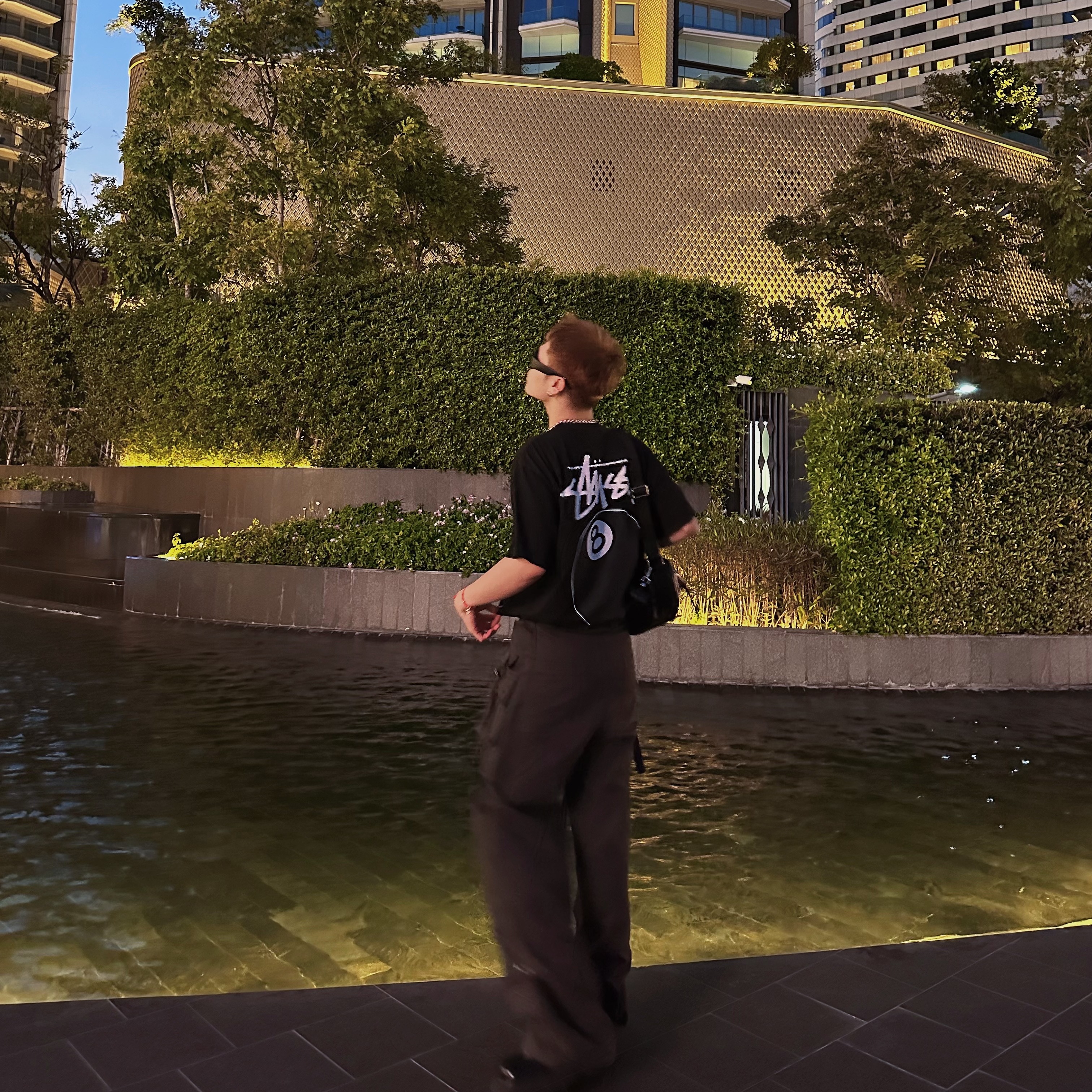 Stussy 8 Ball Pigment Dyed T-Shirt Black - 22SS 착용 스타일