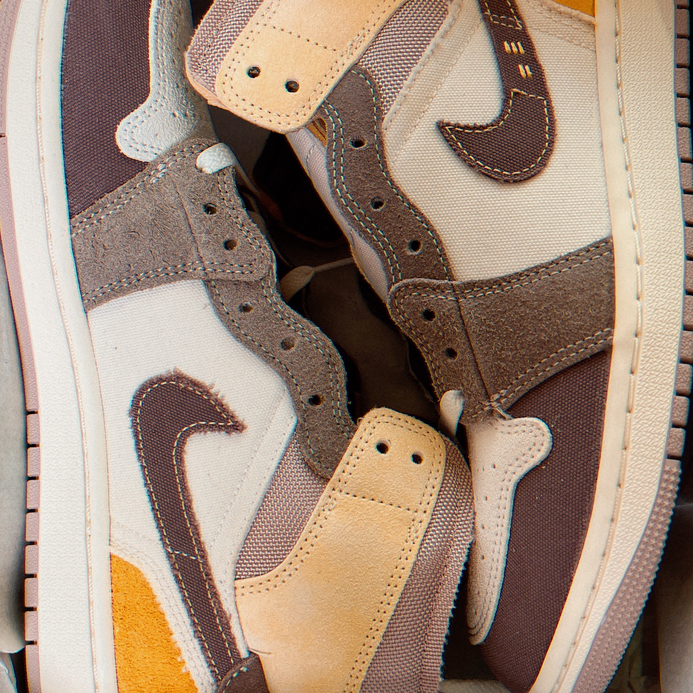 Jordan 1 Mid SE Craft Taupe Haze 착용 스타일