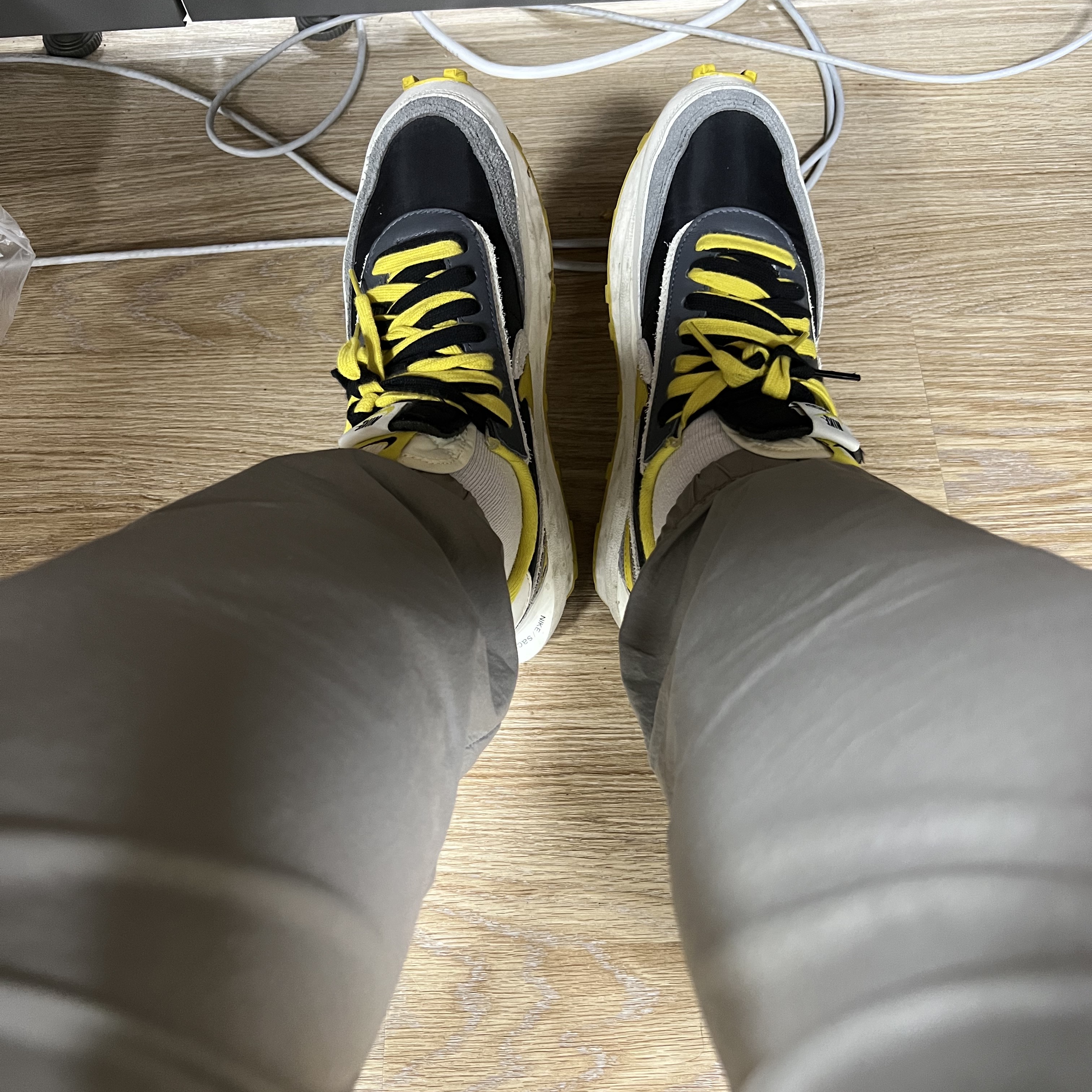 Nike x Sacai x Undercover LDWaffle Black Bright Citron, Stone Island 31021 Nylon Metal Garment Dyed Cargo Pants Ice - 22SS 착용 스타일
