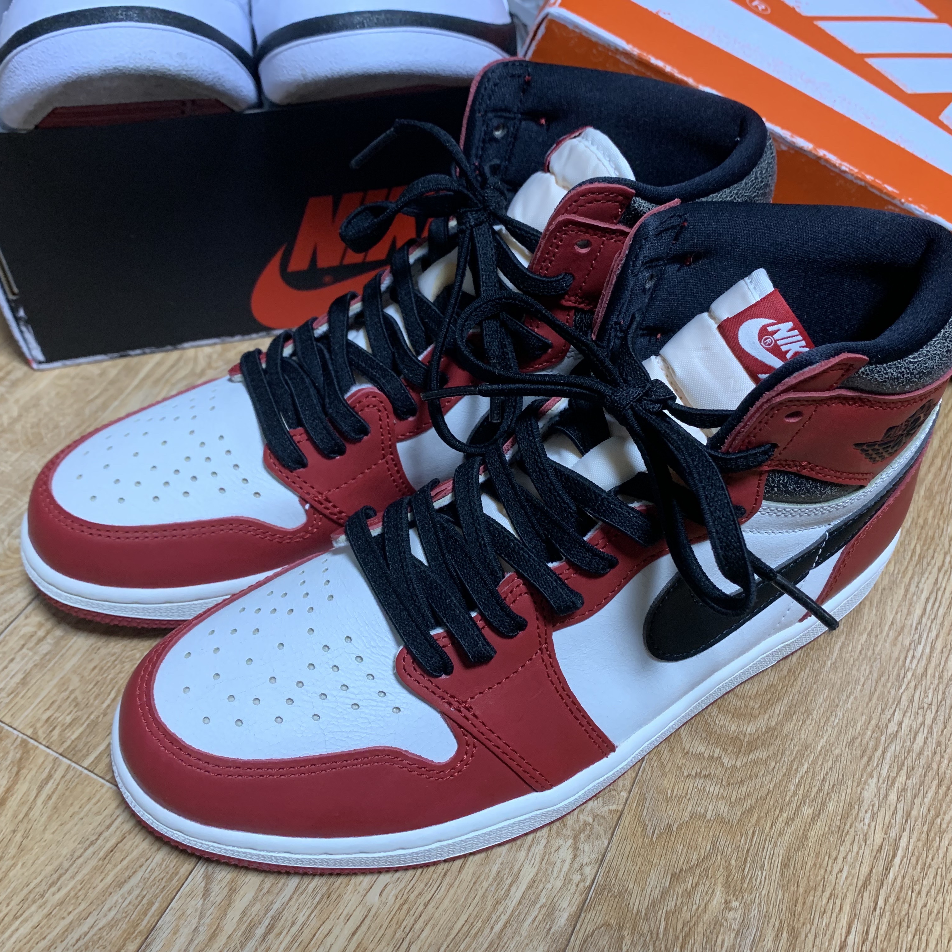 Jordan 1 Retro High OG Chicago 2022 착용 스타일 - 2