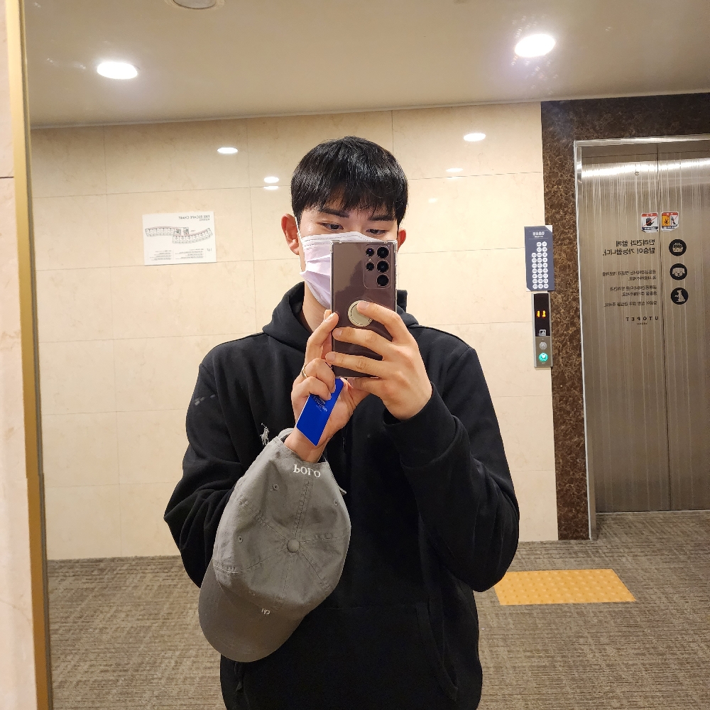 KREAM 프로필 이미지