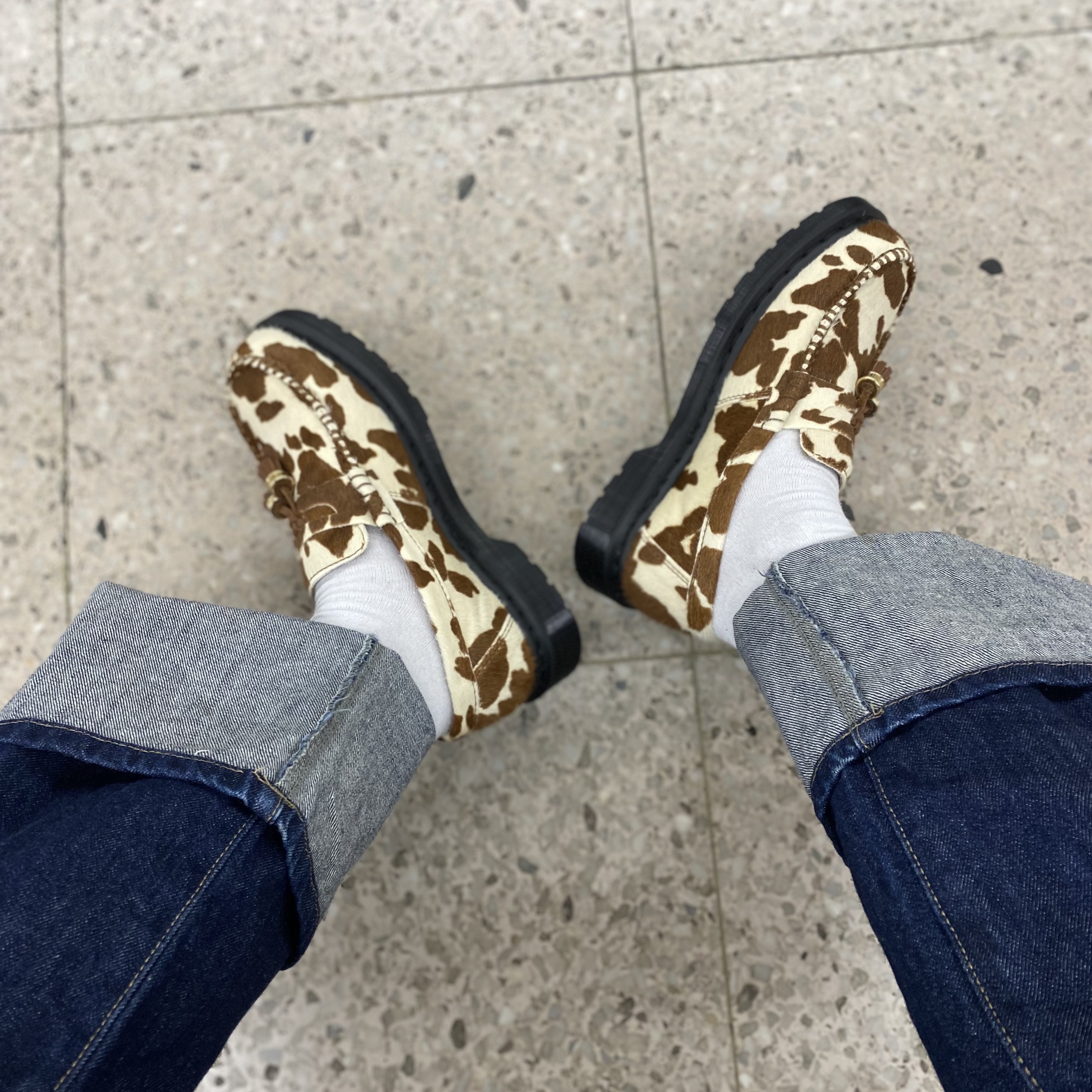 Dr. Martens x Supreme Penton Tassel Loafer Cow 착용 스타일