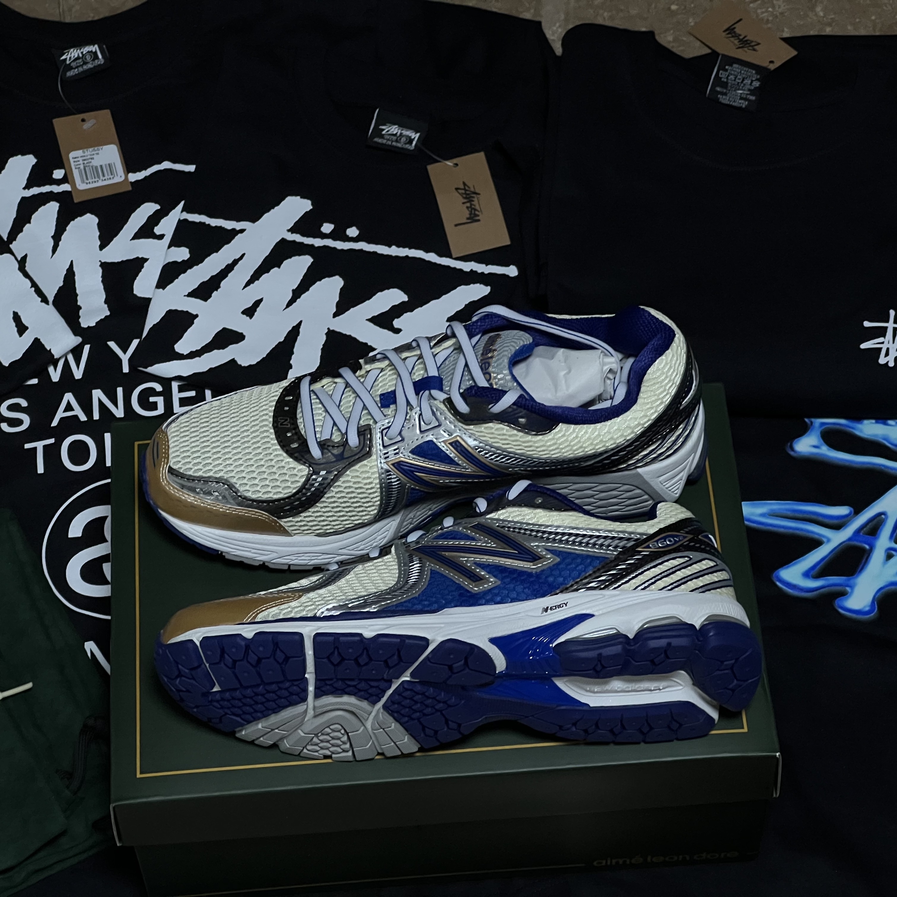 New Balance x Aime Leon Dore 860v2 Blue 착용 스타일