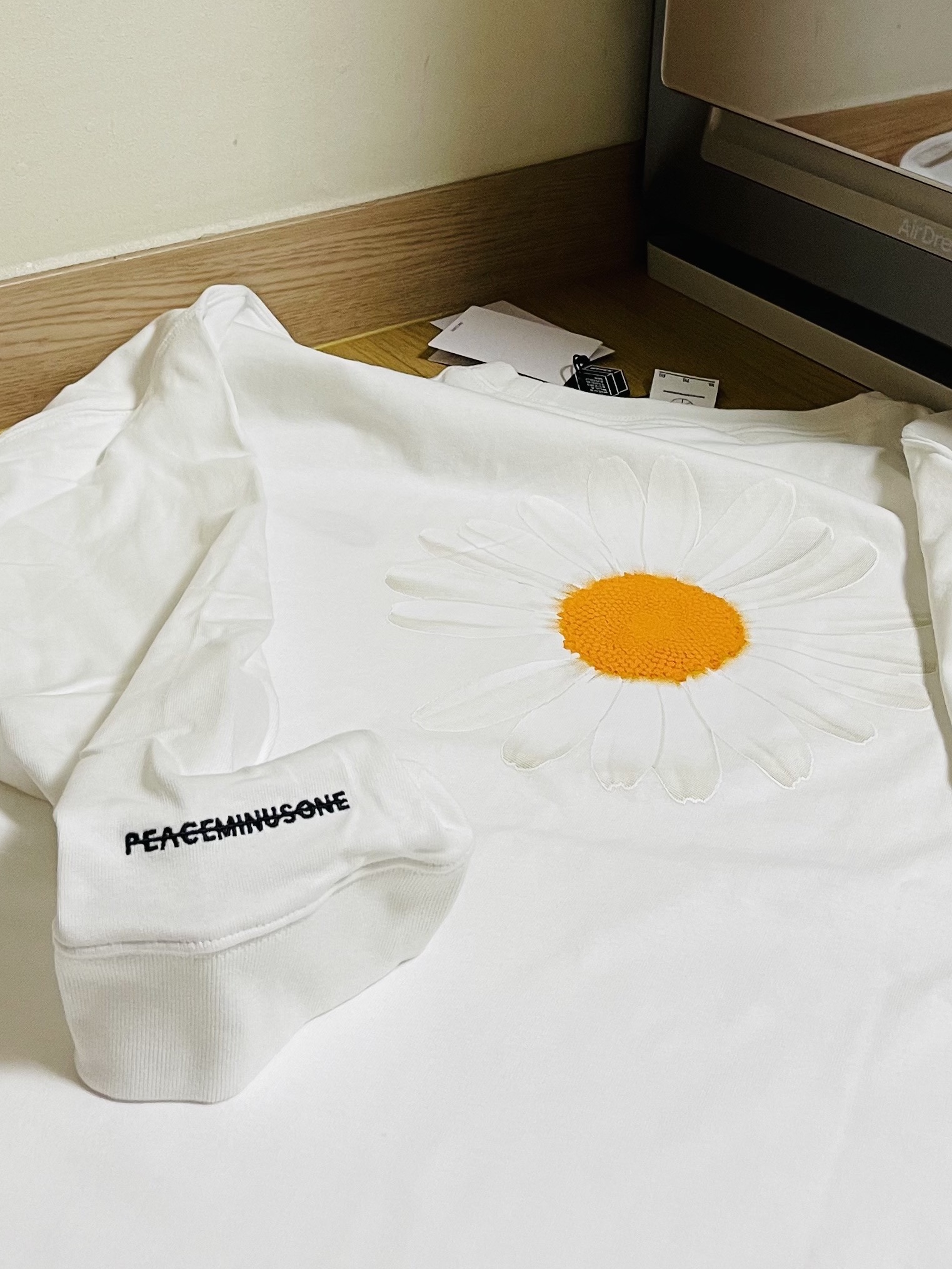 Nike x Peaceminusone LS T-Shirt White (DR0098-100), Nike x Peaceminusone LS T-Shirt White (DR0097-100) 착용 스타일