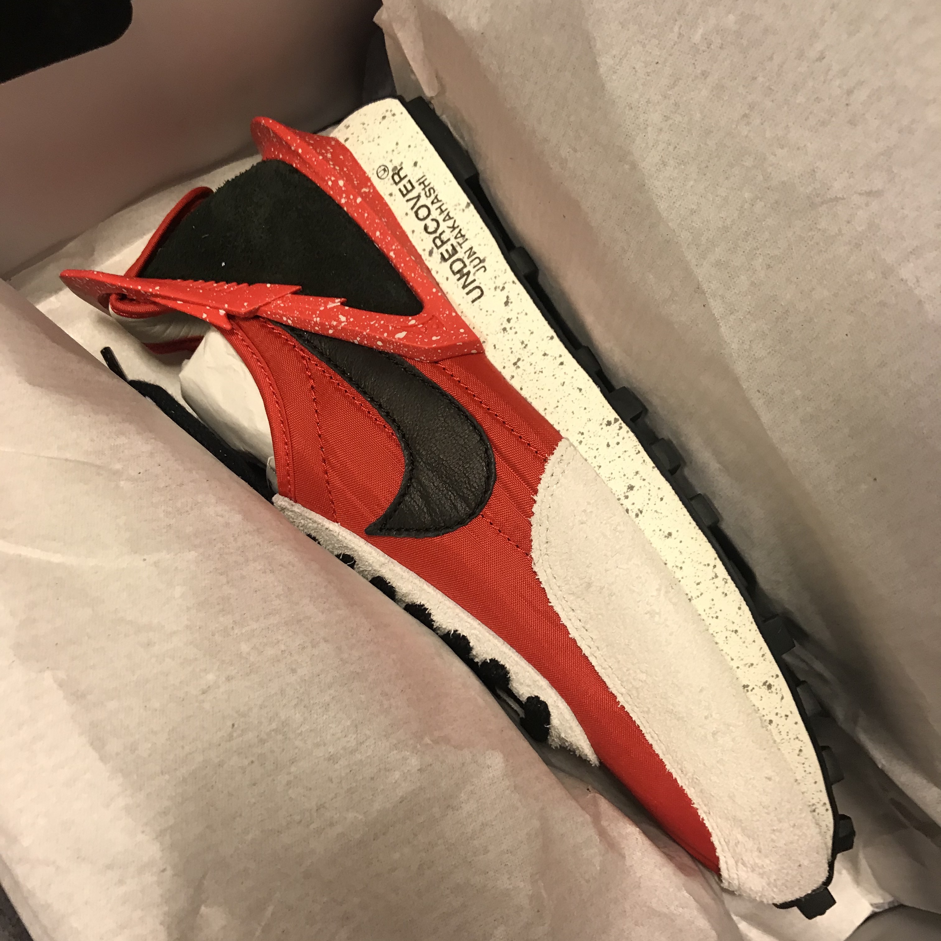 (W) Nike x Undercover Daybreak University Red 착용 스타일 - 1