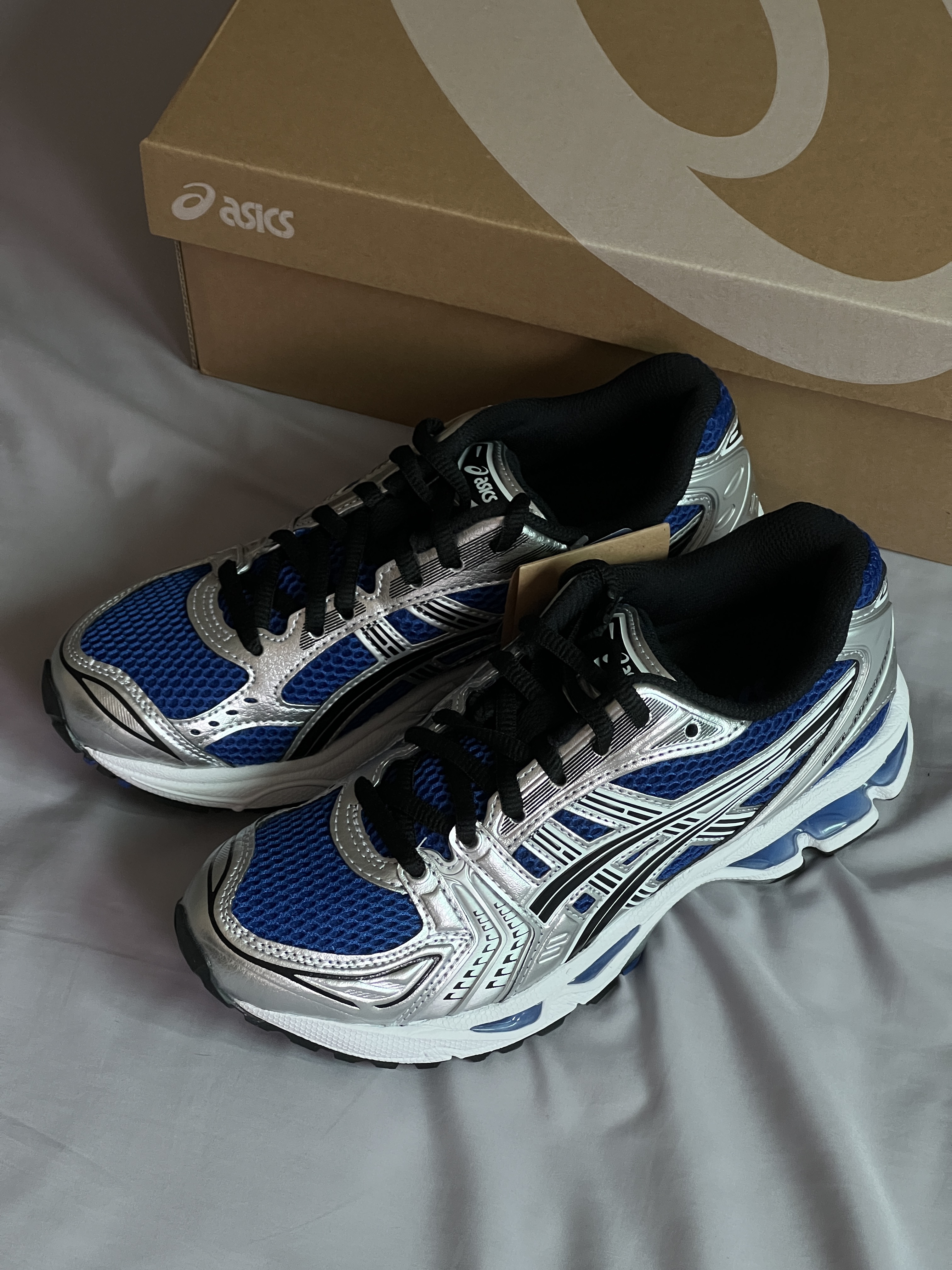 Asics Gel-Kayano 14 Monaco Blue Black 착용 스타일 - 3