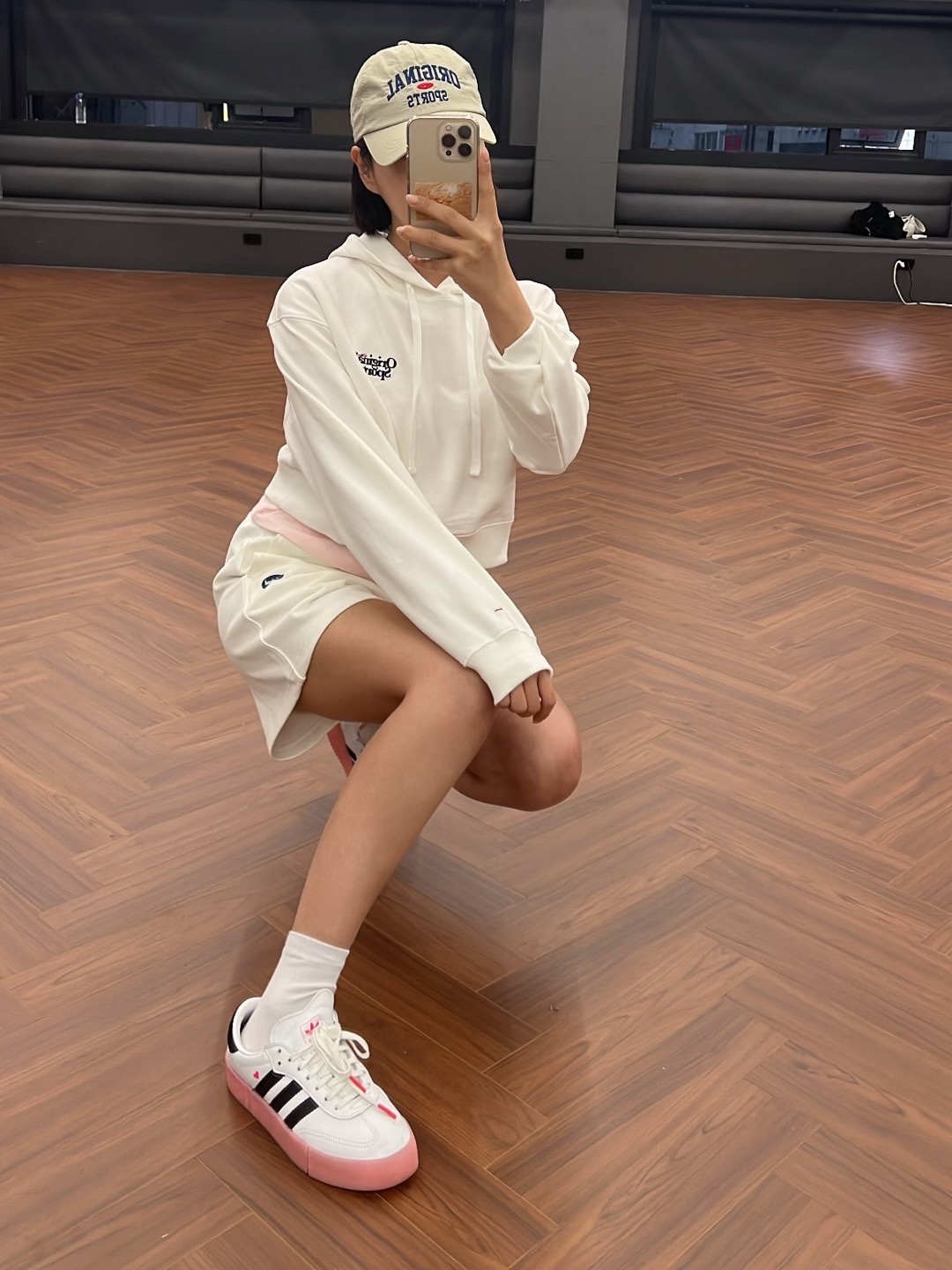 (W) Adidas Sambarose White Pink 착용 스타일 - 1