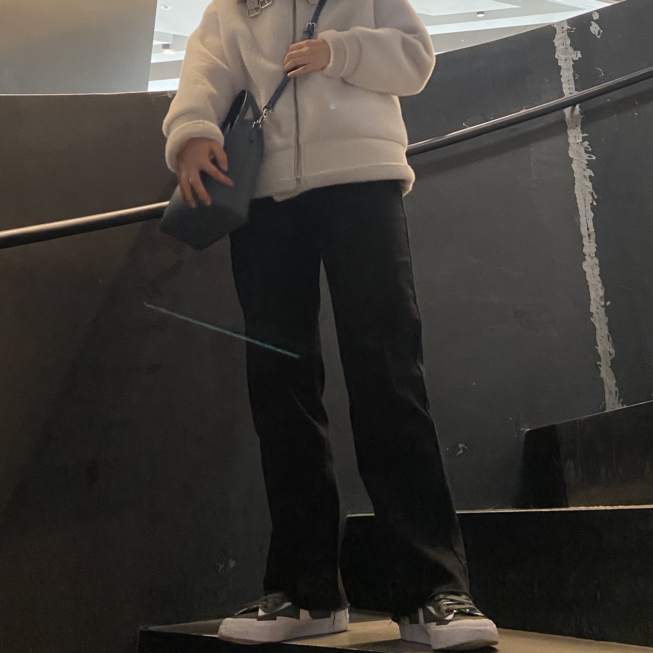 Nike x Sacai Blazer Low Iron Grey 착용 스타일