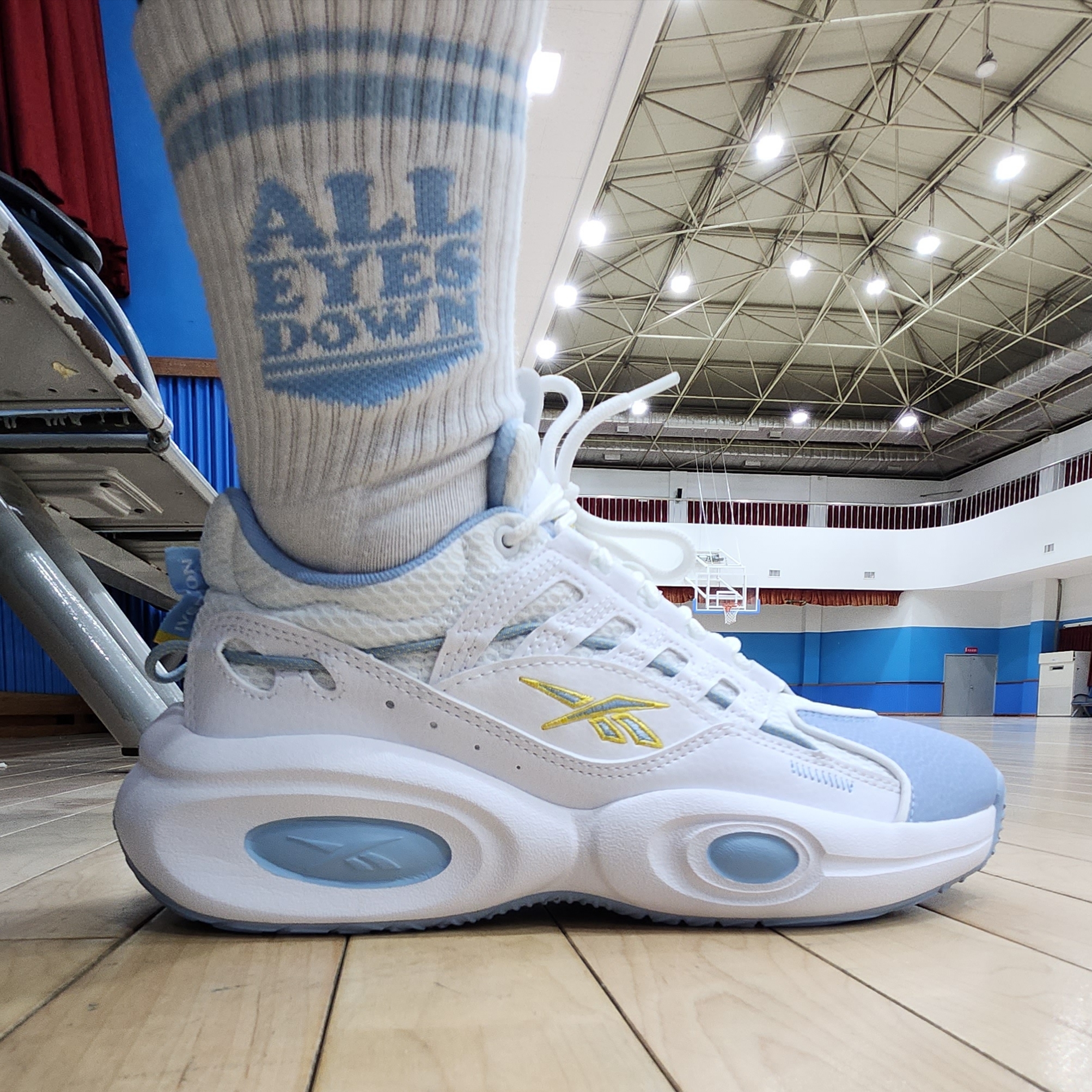 Reebok Question Low R13 Mint 착용 스타일