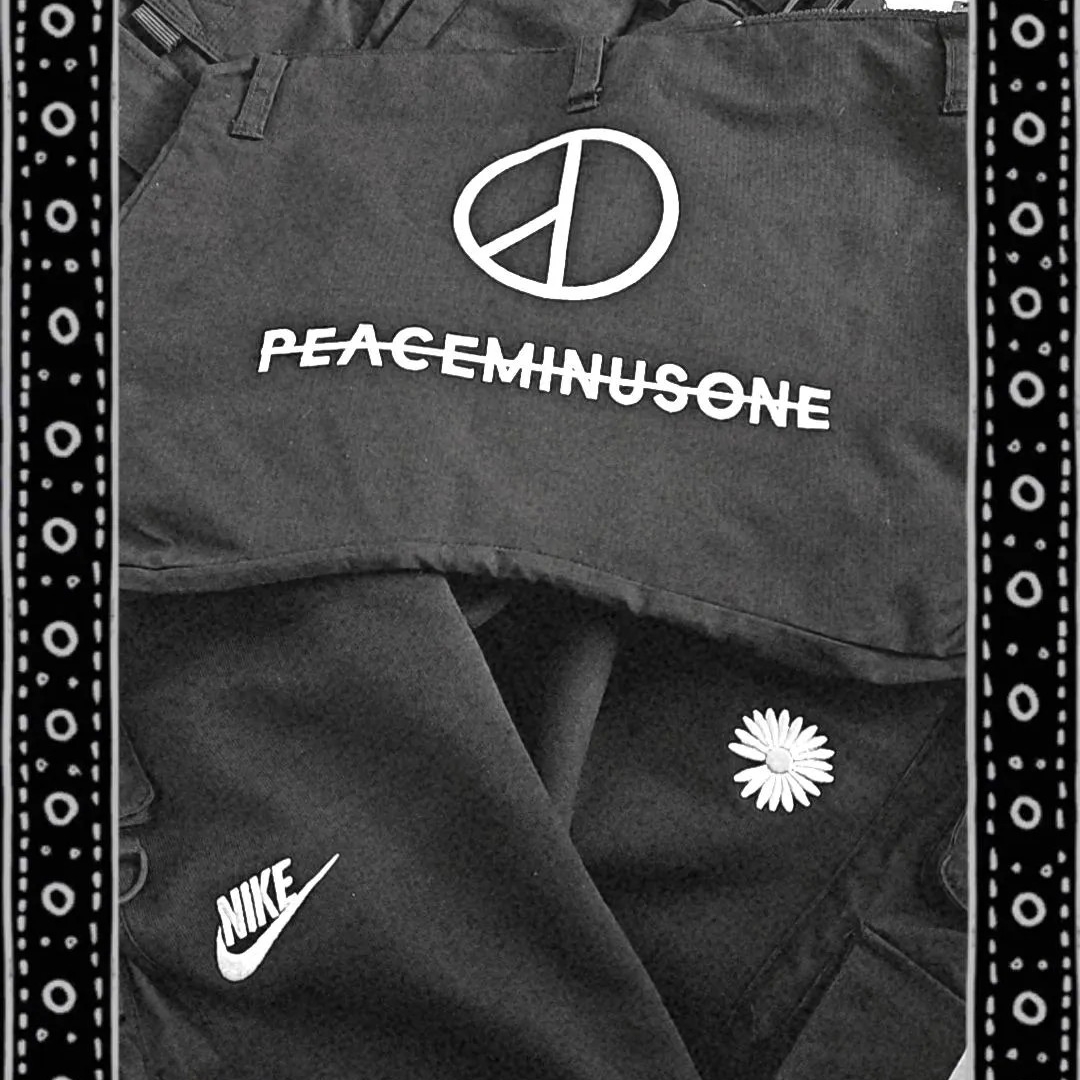 Nike x Peaceminusone Wide Pants Black (DR0096-010) 착용 스타일