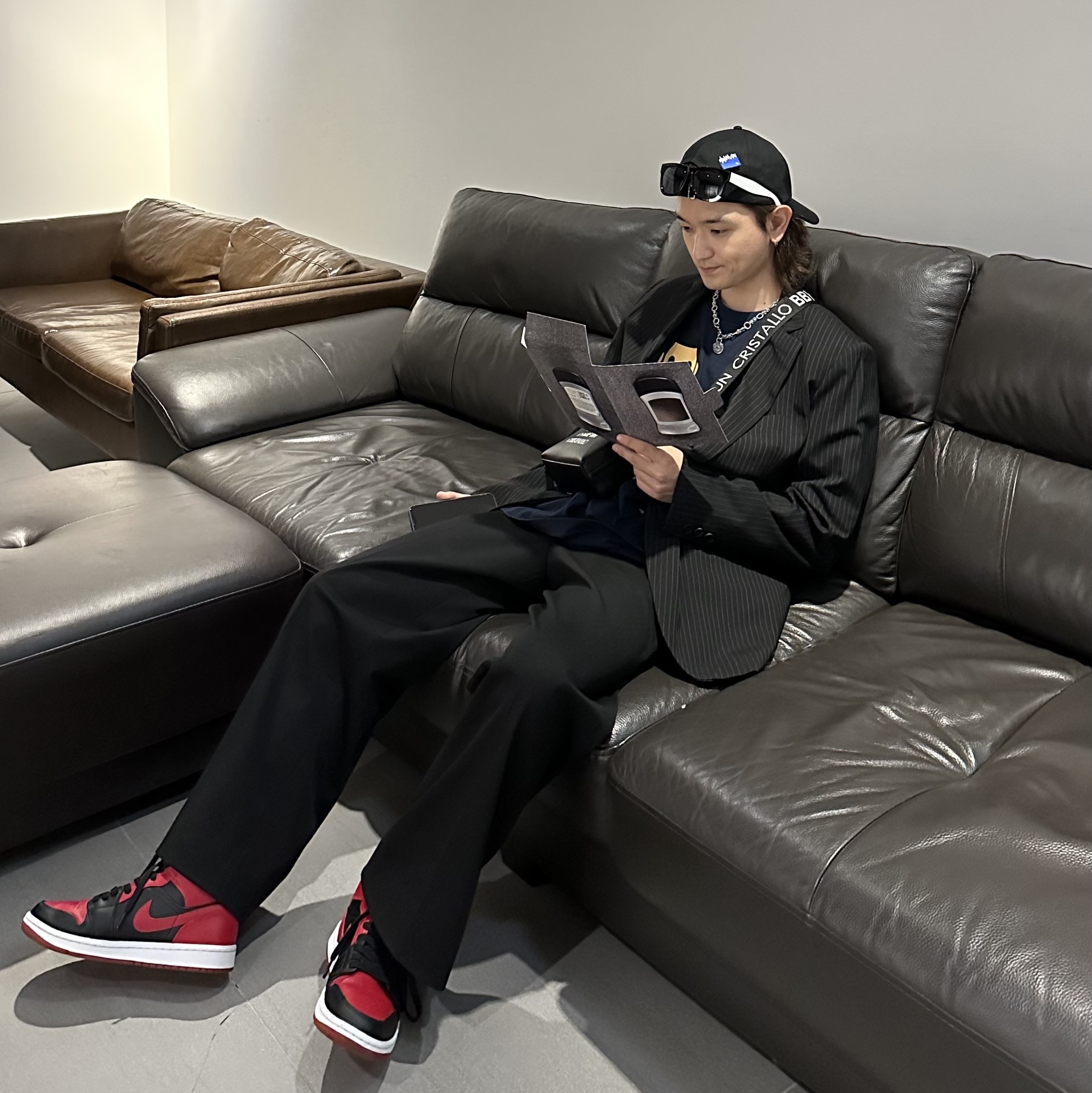 Jordan 1 Mid Bred Banned 2020, Ader Error x Zara Pleated Cap Black 착용 스타일