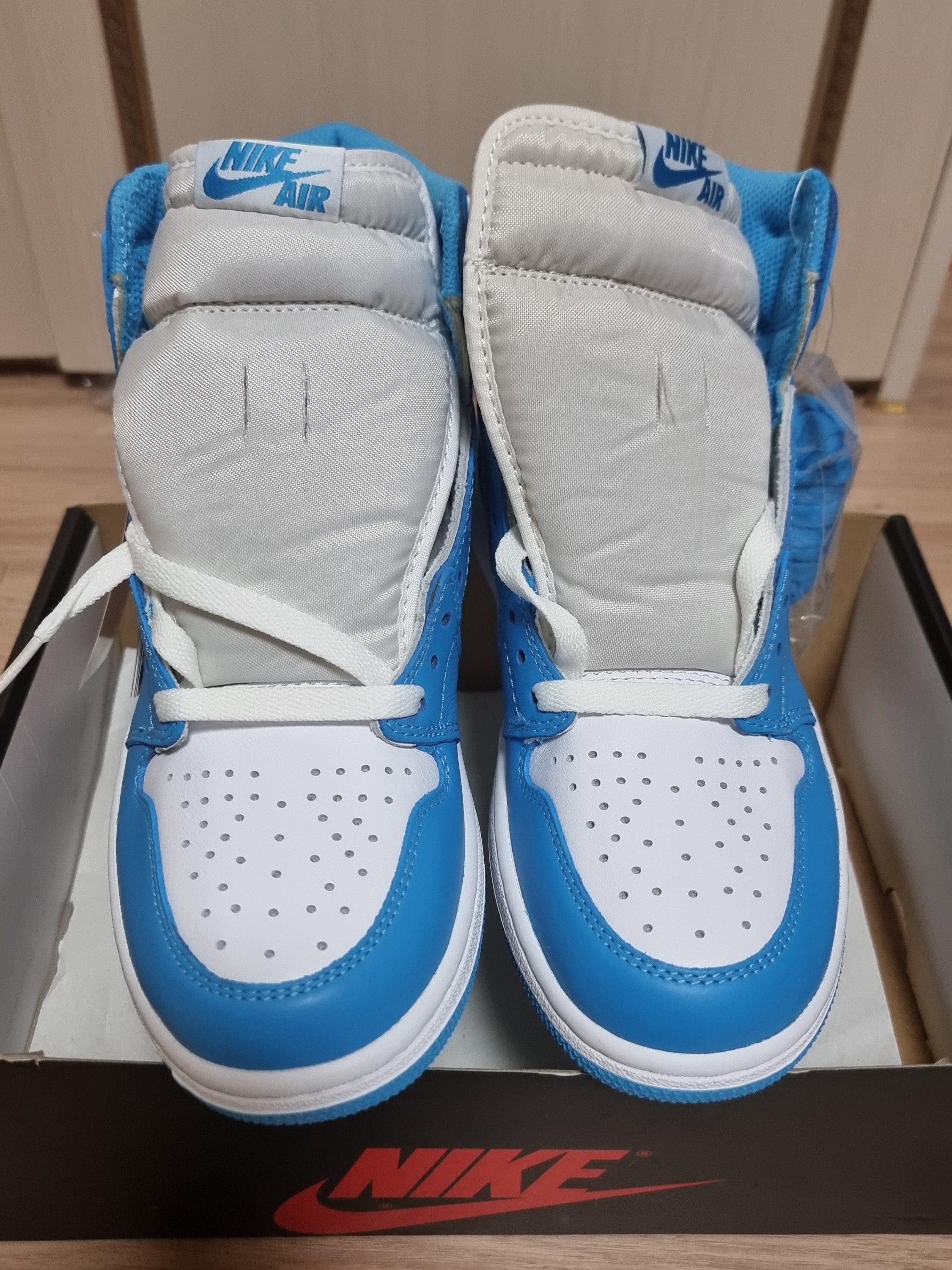 Jordan 1 Retro UNC 착용 스타일 - 1