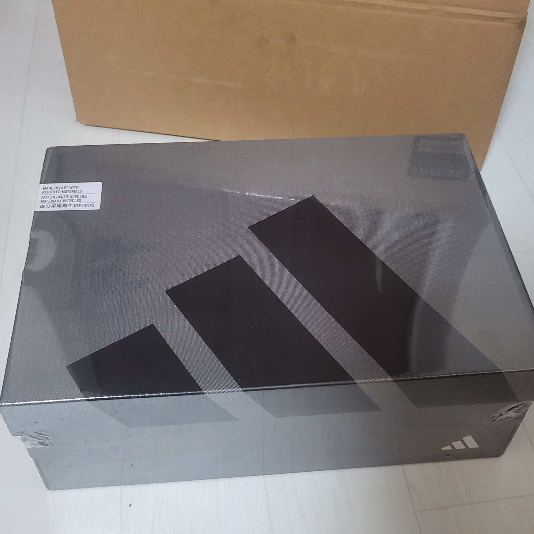 Adidas Adizero Adios Pro 3 White Tint Core Black 착용 스타일 - 3