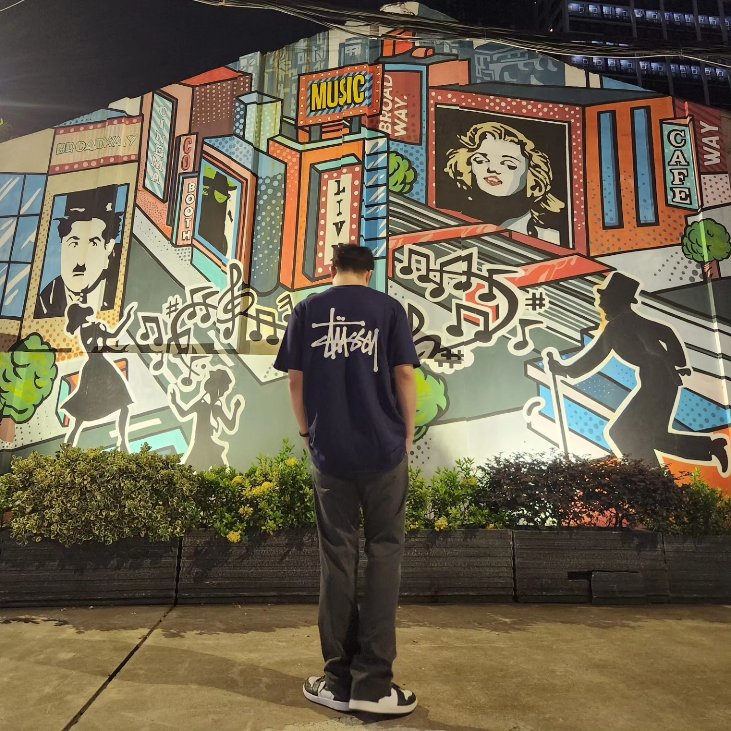 Jordan 1 Retro High OG Black White 2014, Stussy Basic Stussy T-Shirt Navy 2022 착용 스타일 - 4