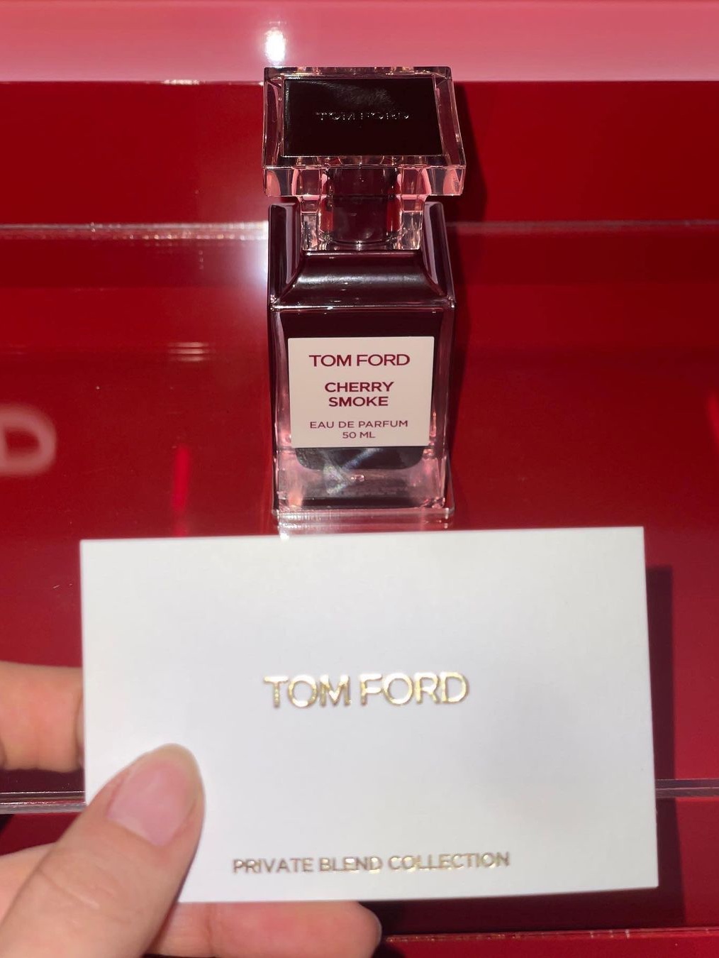 Tom Ford Cherry Smoke Eau De Parfum 50ml 착용 스타일