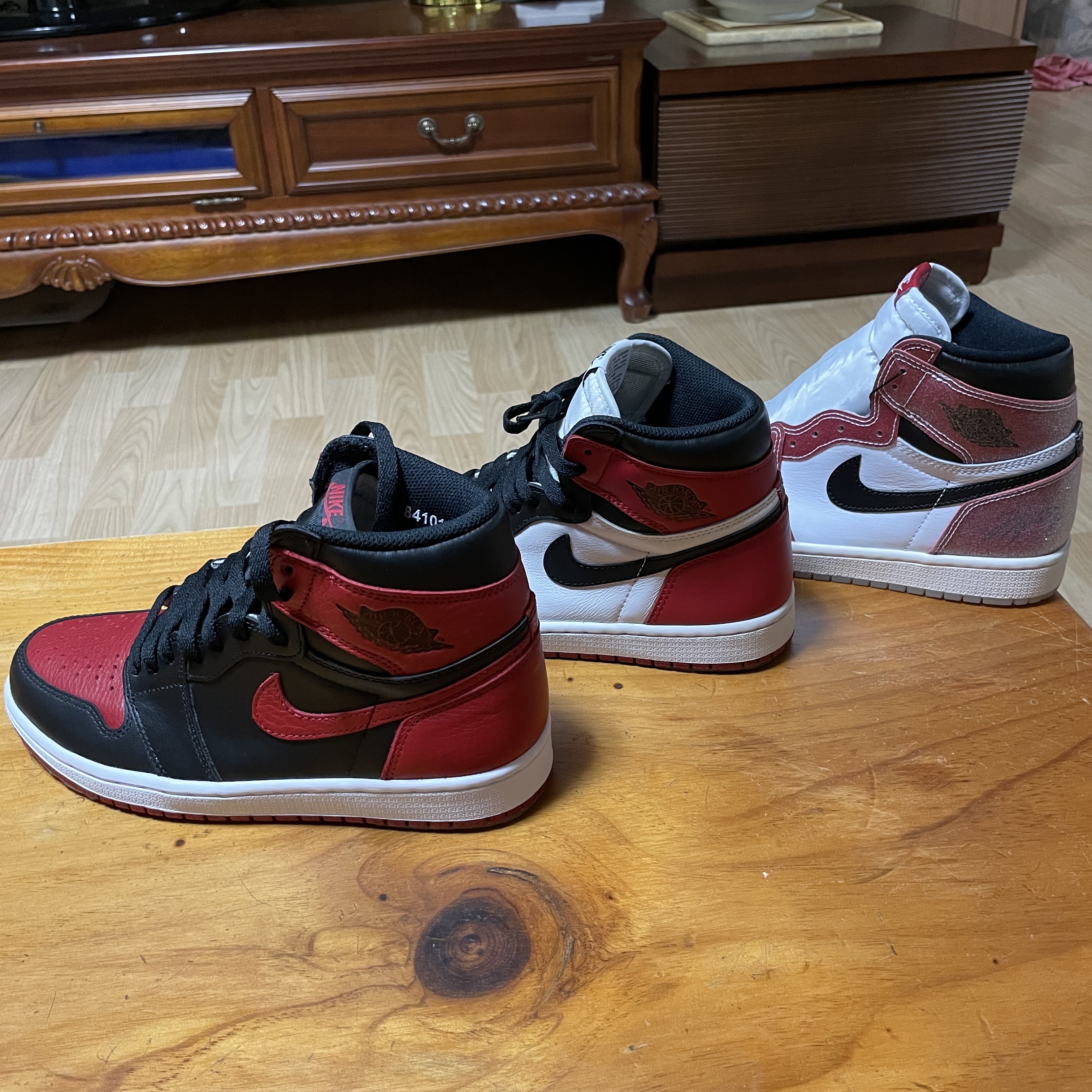 Jordan 1 Retro High OG Bred Banned 2016, Jordan 1 Retro High OG Black Toe 2016 착용 스타일