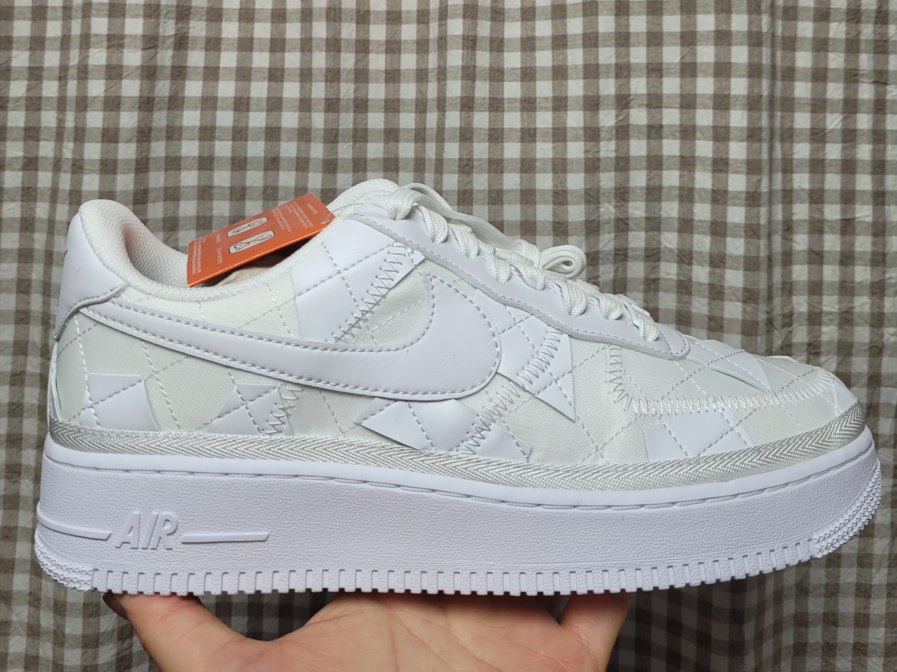 Nike x Billie Eilish Air Force 1 Low SP Triple White 착용 스타일