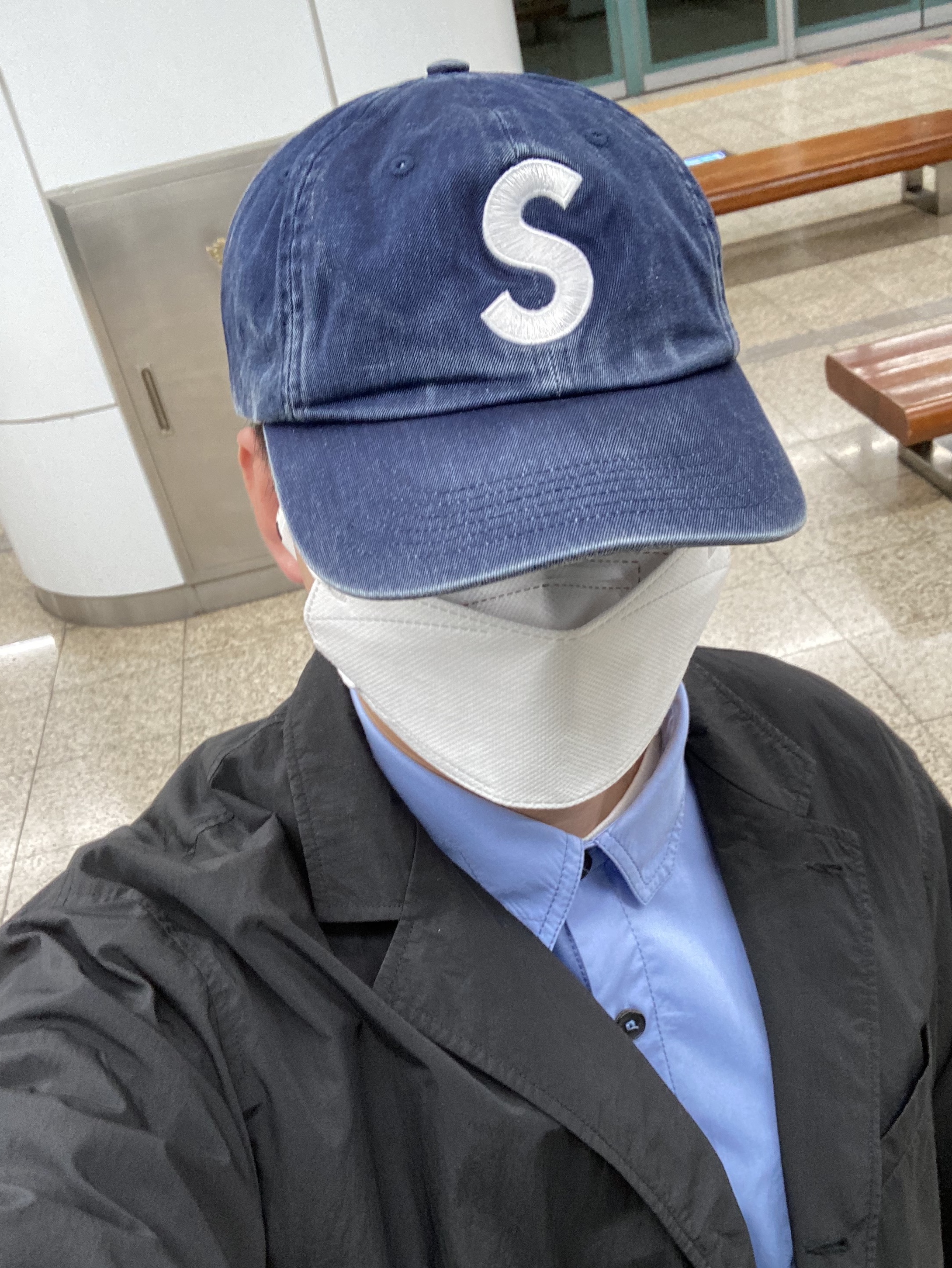 Supreme Pigment Print S Logo 6-Panel Indigo - 22FW, Zara x Ader Error Oversized Shirt Sky Blue 착용 스타일 - 1