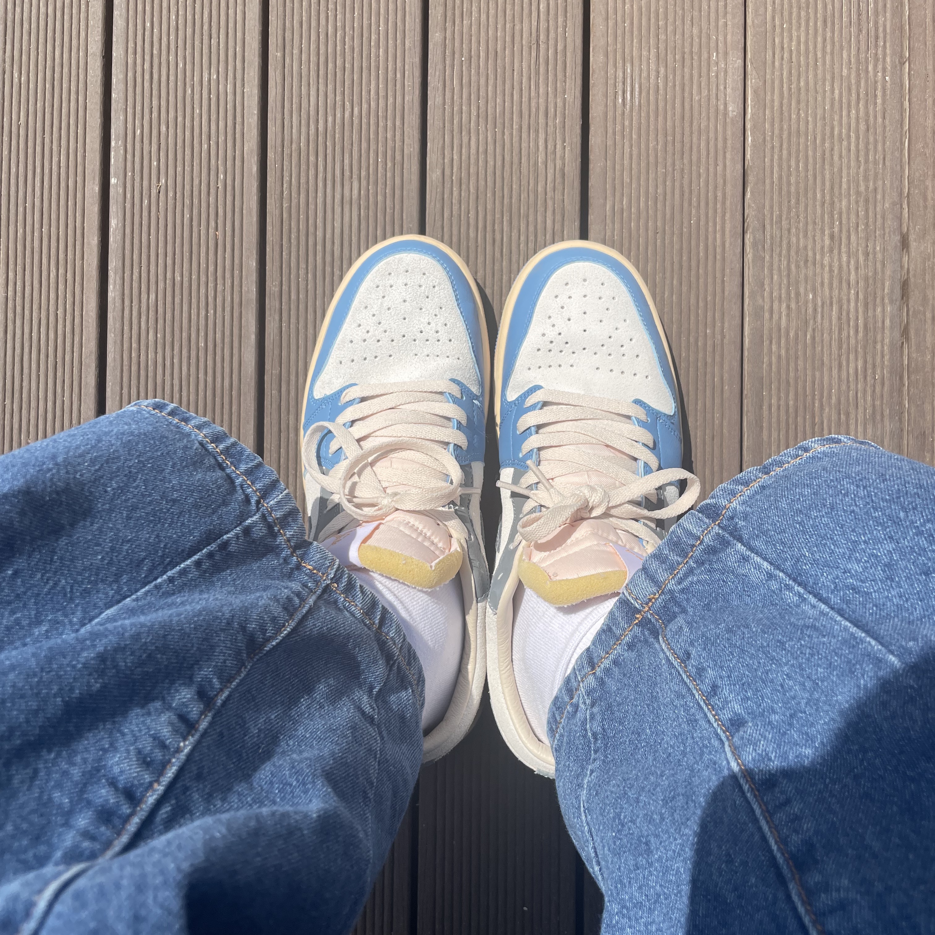Jordan 1 Low SE Tokyo 96 착용 스타일 - 1