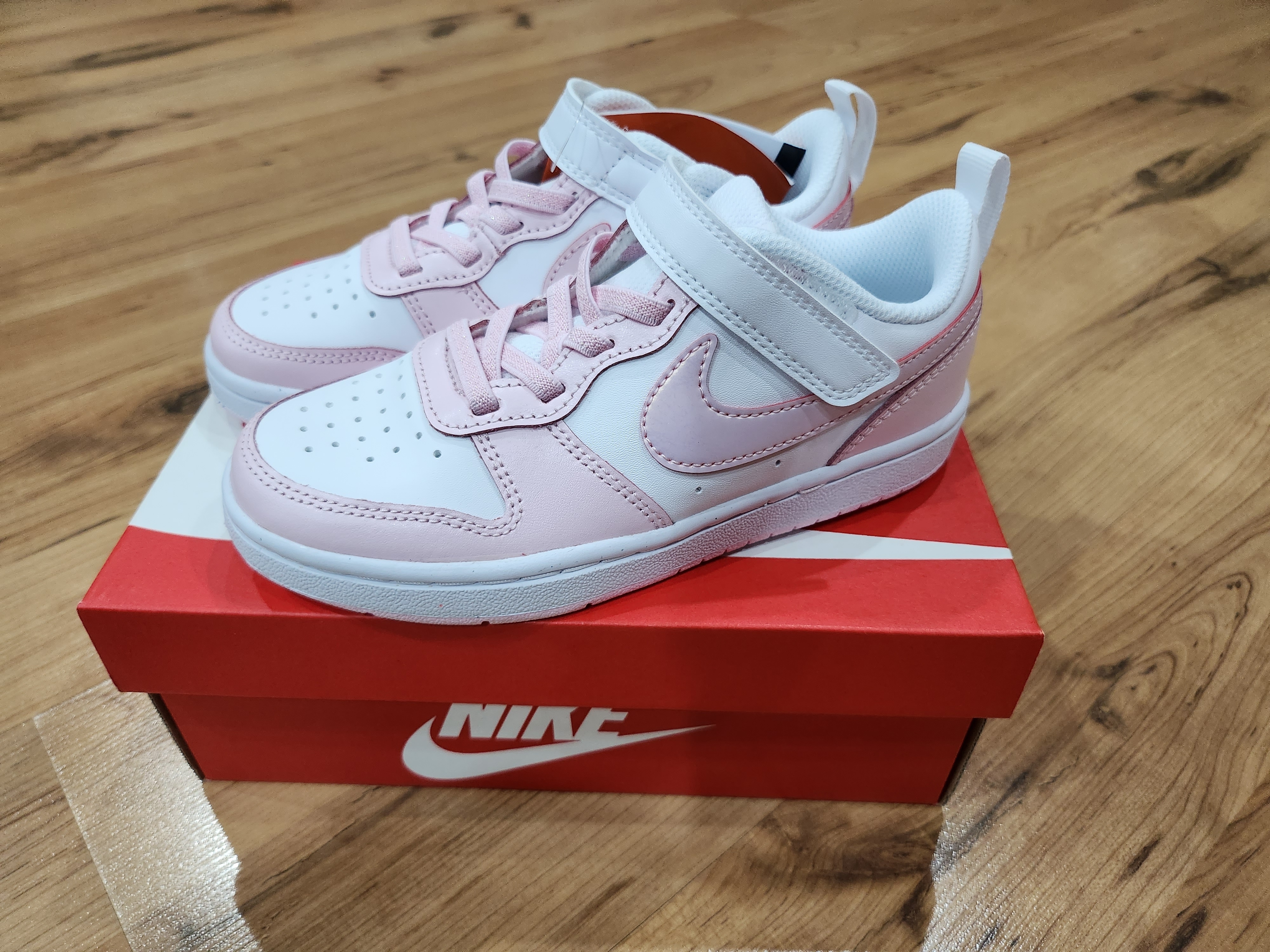 (PS) Nike Court Borough 2 SE White Pink Foam 착용 스타일 - 1