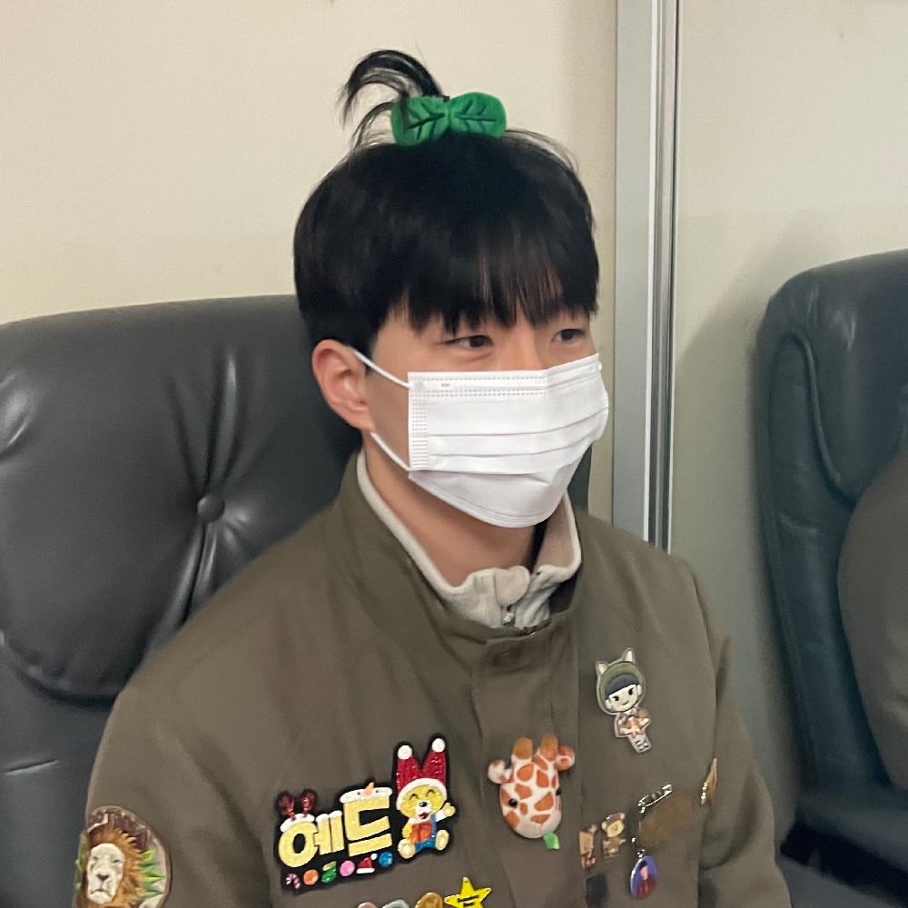 KREAM 프로필 이미지