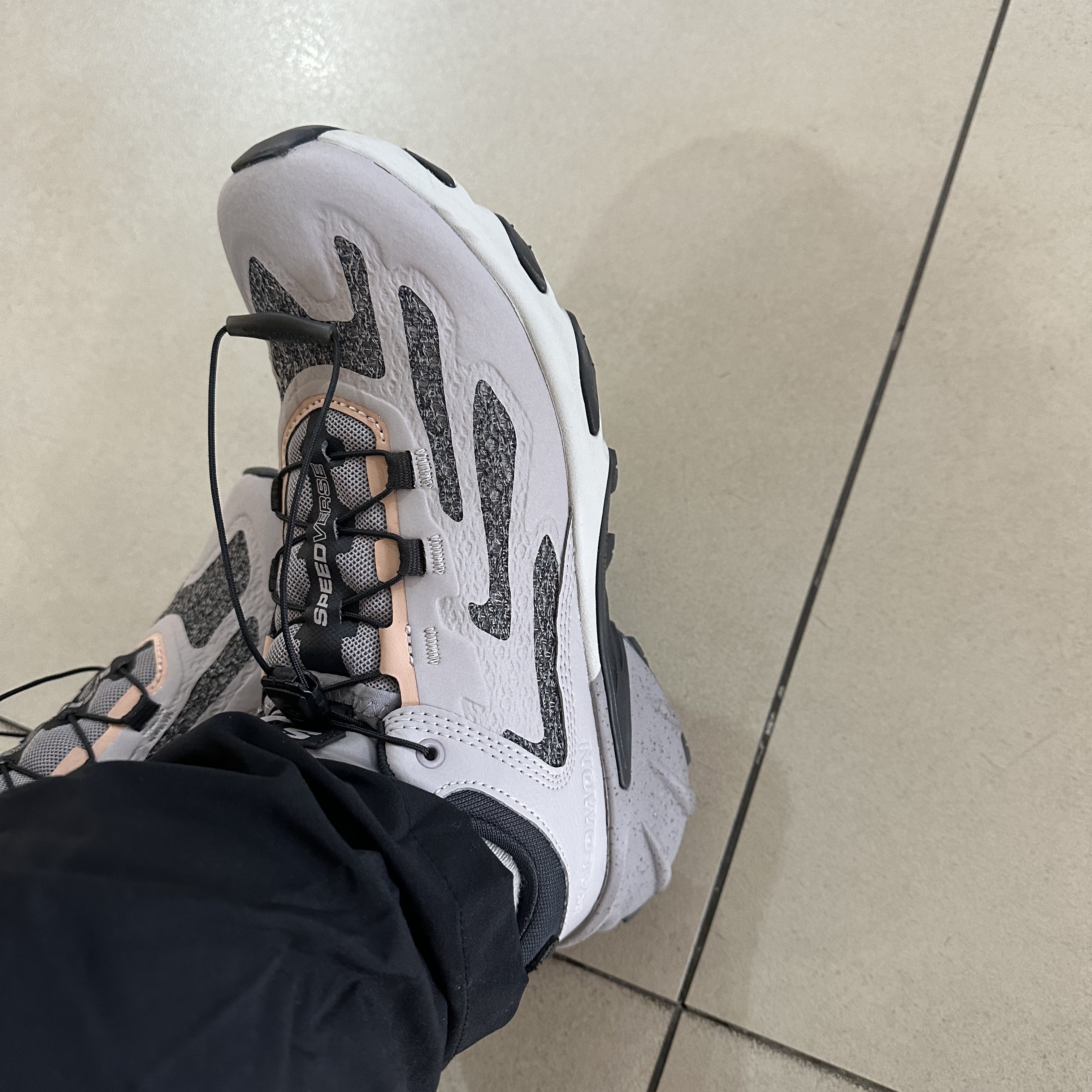 Salomon Speedverse PRG Ashes of Roses 착용 스타일 - 2
