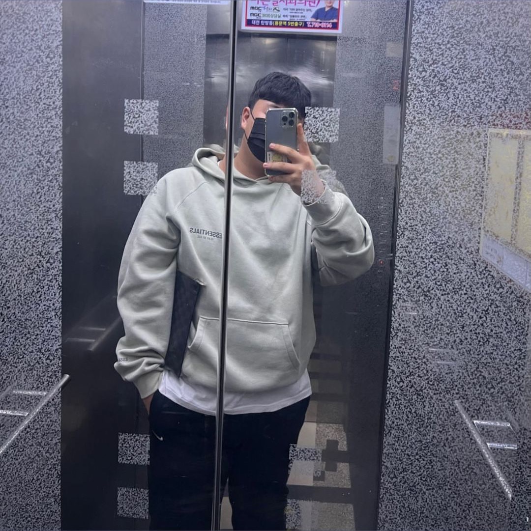 Essentials Hoodie Seafoam - 22SS, Louis Vuitton Pochette Voyage MM Damier Graphite 착용 스타일