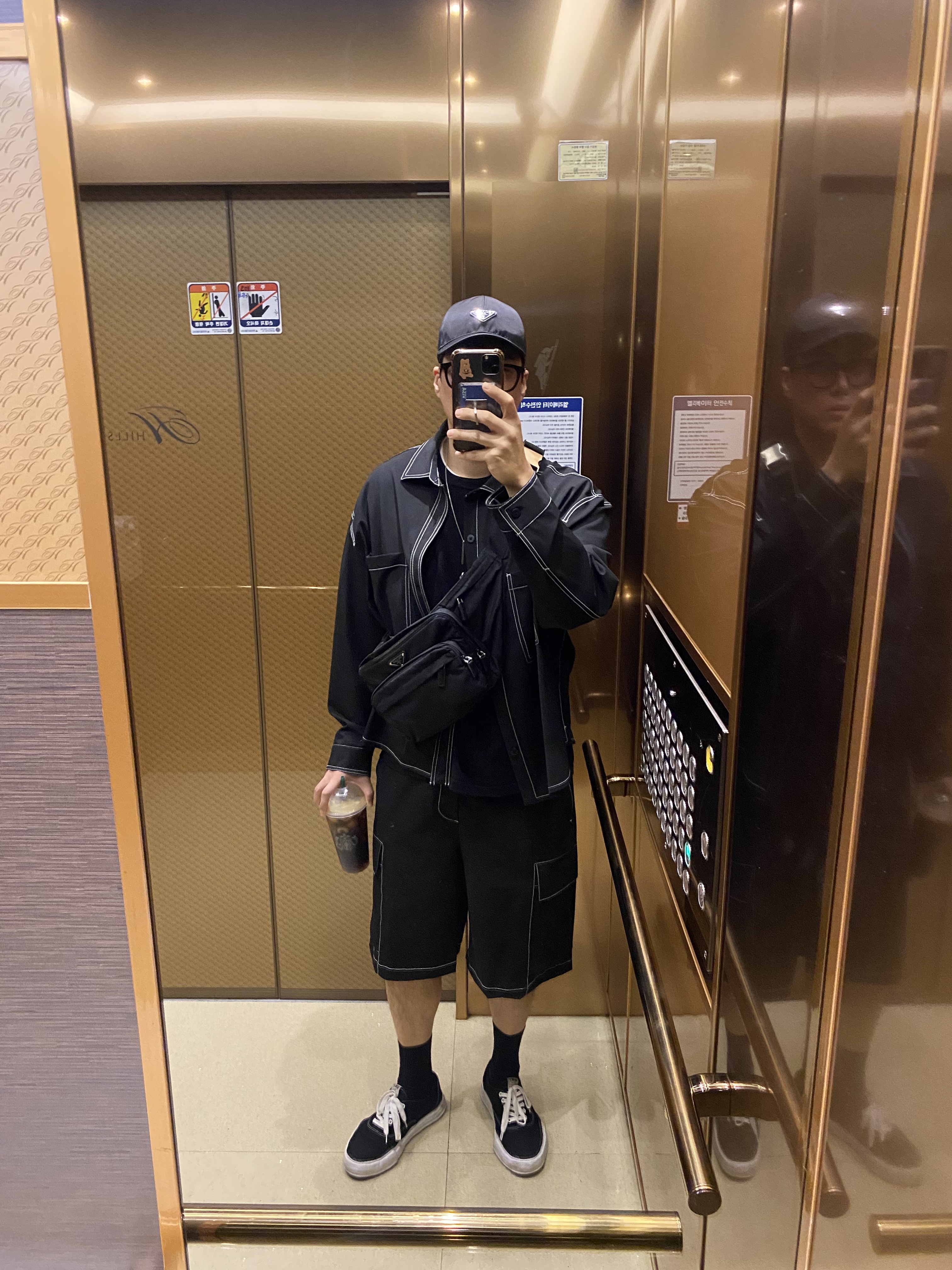 Maison Mihara Yasuhiro Baker OG Sole Canvas Low Cut Sneakers Black 착용 스타일