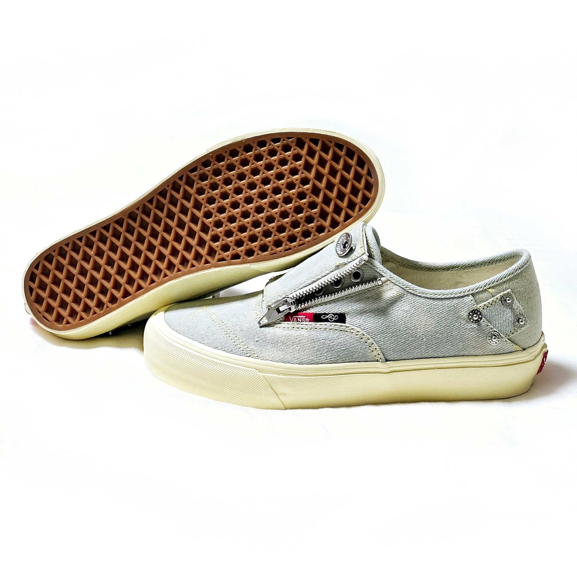 Vans Vault x Shane Gonzales Authentic Zip Denim 착용 스타일 - 2