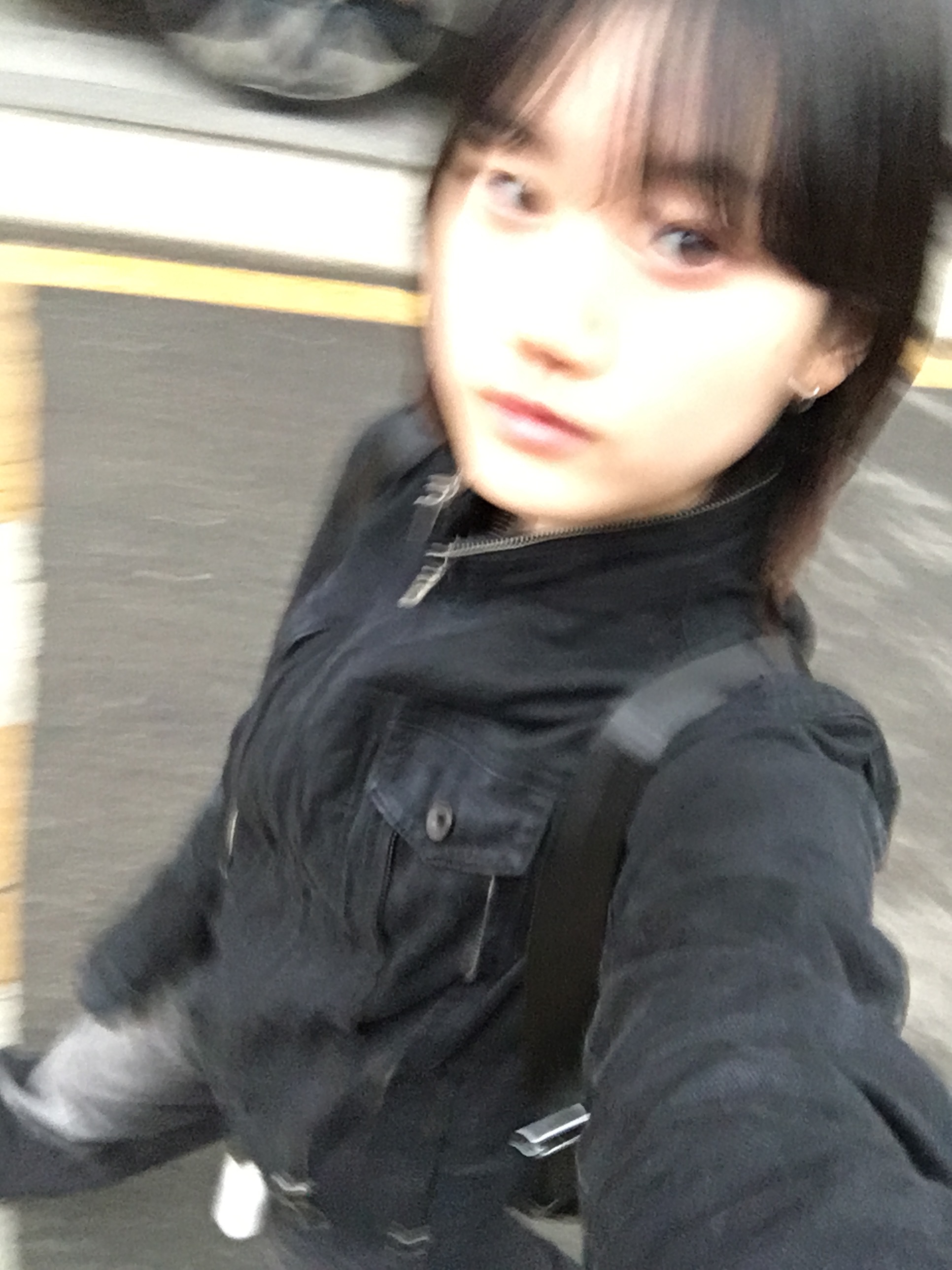 Dr. Martens Jadon Boots Black 착용 스타일 - 2