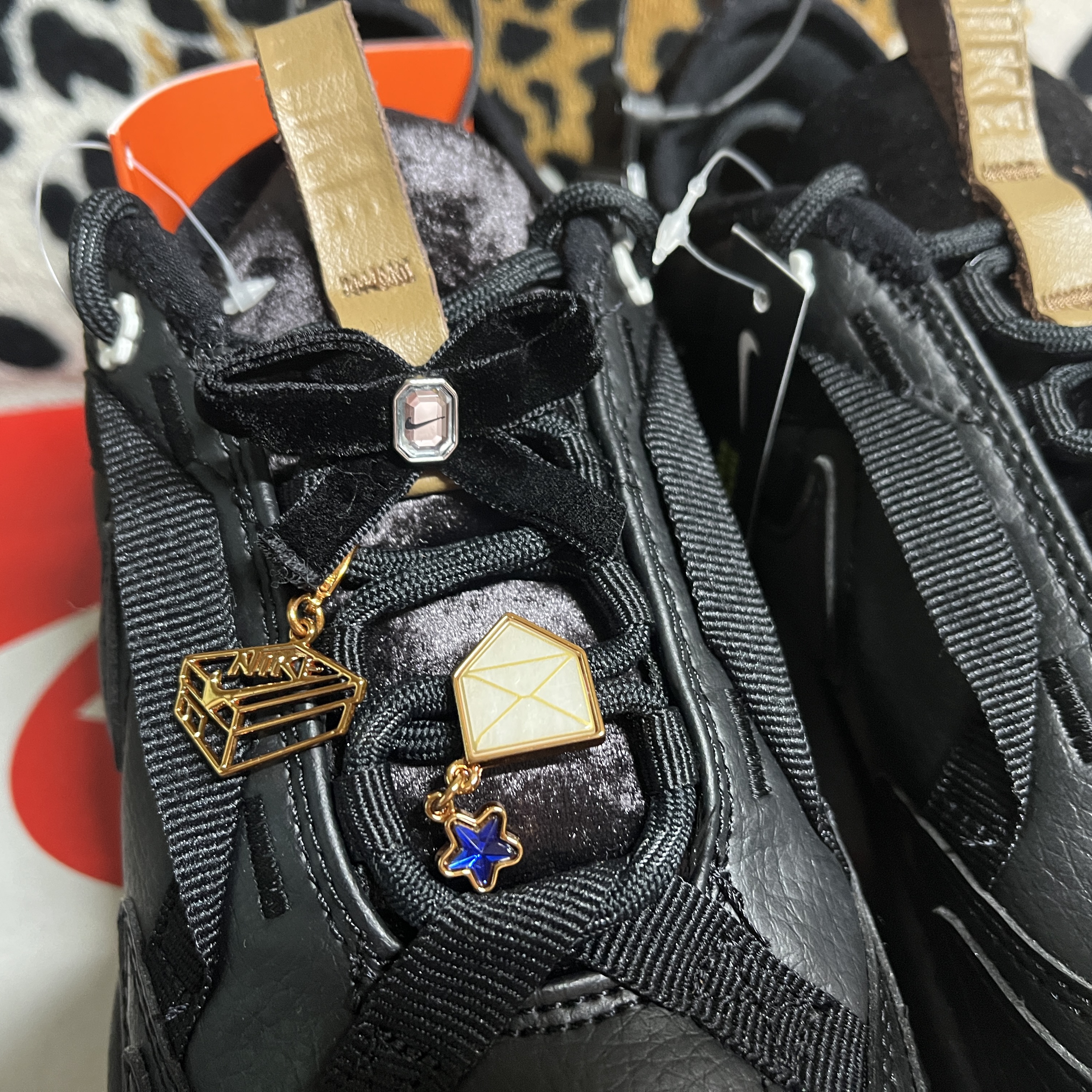 (W) Nike TC 7900 Black 착용 스타일 - 3