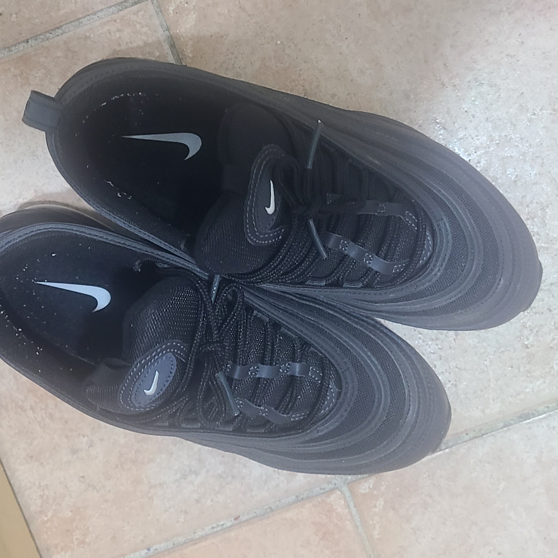 Nike Air Max 97 Black White Anthracite 착용 스타일 - 1