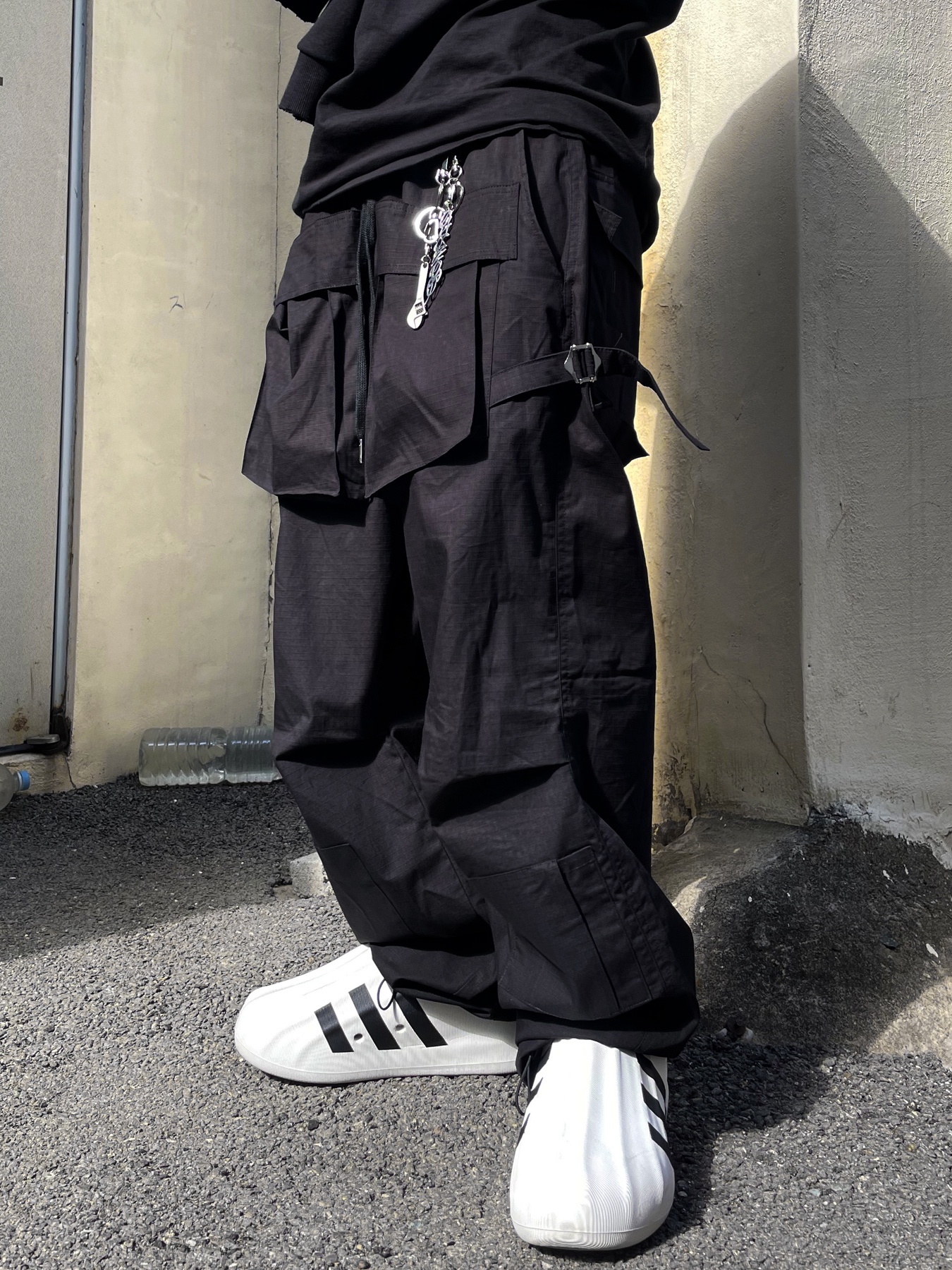 Adidas Adifom Superstar Core White 착용 스타일 - 2