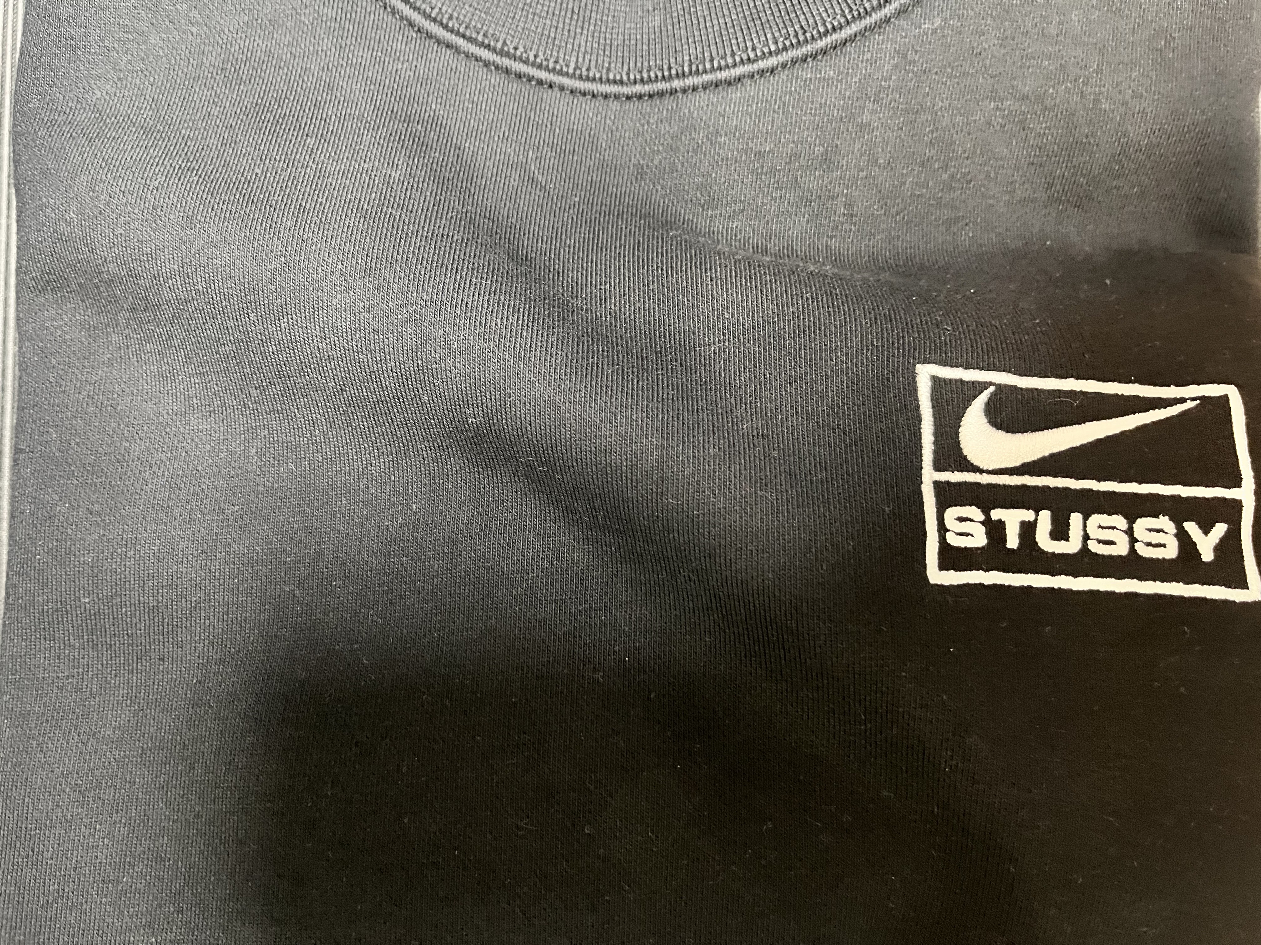 Nike x Stussy NRG Washed Fleece Crewneck Black (DO5310-010) 착용 스타일