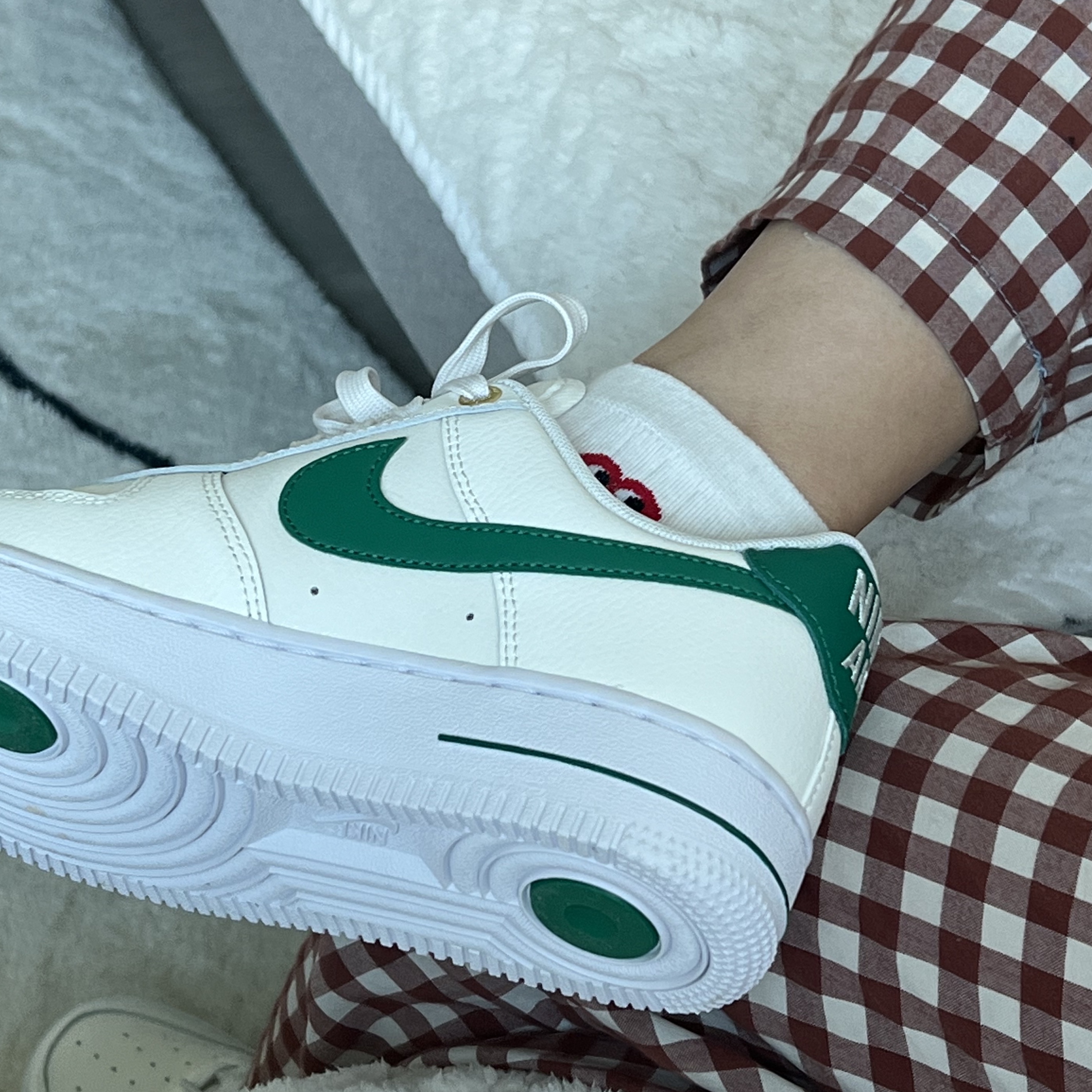 (W) Nike Air Force 1 '07 SE 40th Anniversary Join Forces Sail Malachite 착용 스타일 - 2