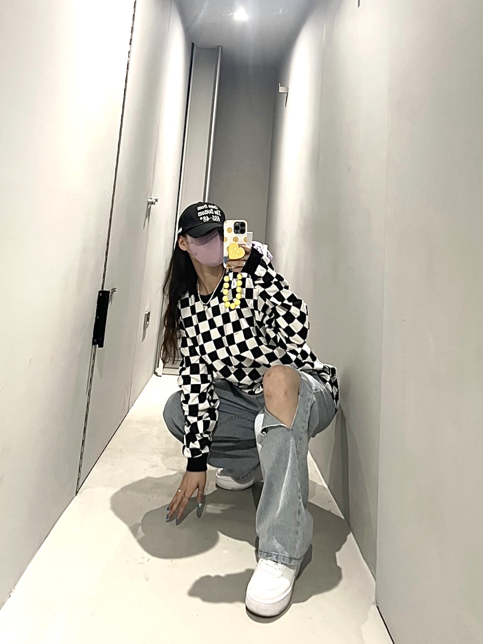 (W) Nike Air Force 1 Shadow Triple White, Apple iPhone 13 Pro 1TB Sierra Blue (Korean Ver.) 착용 스타일 - 1