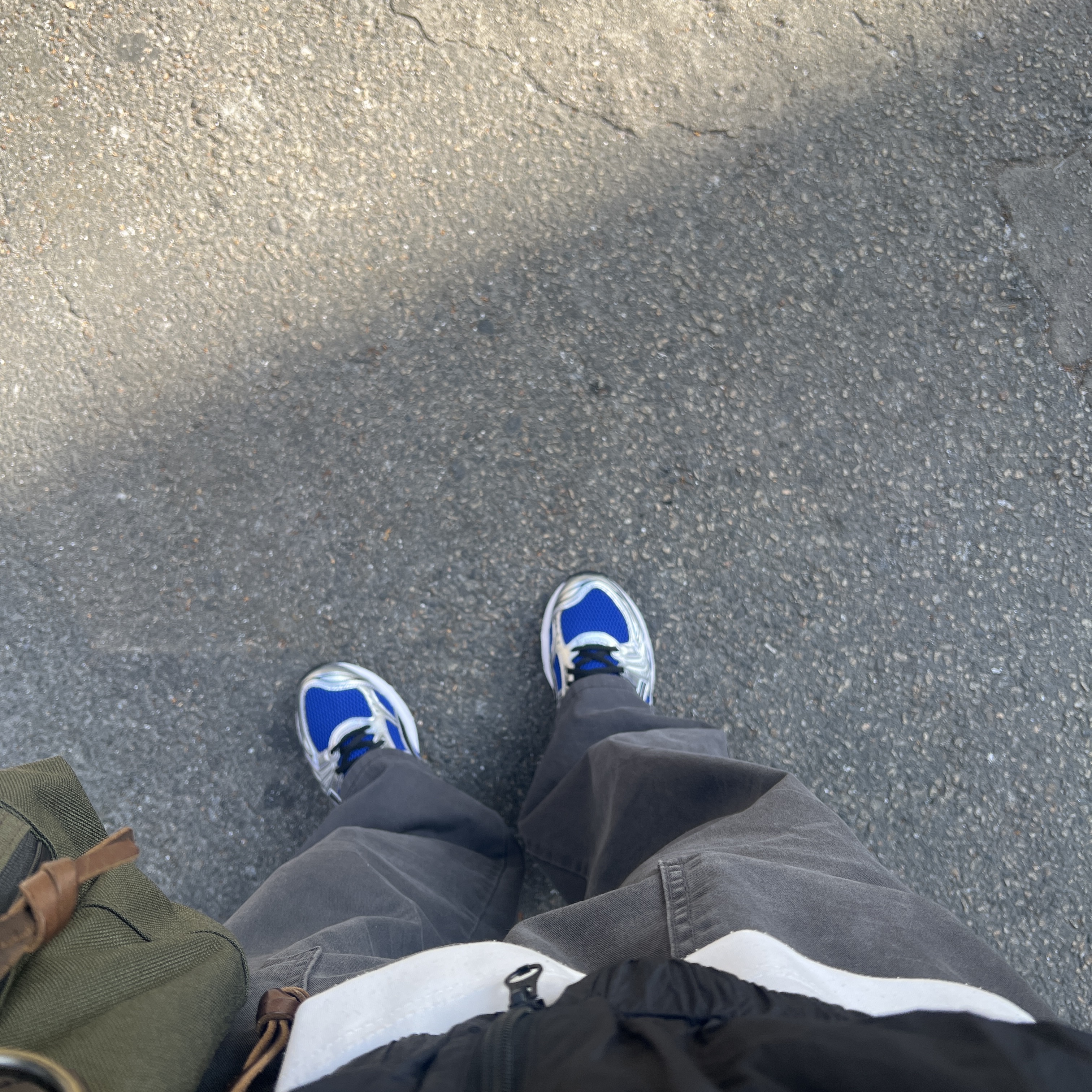 Asics Gel-Kayano 14 Monaco Blue Black 착용 스타일