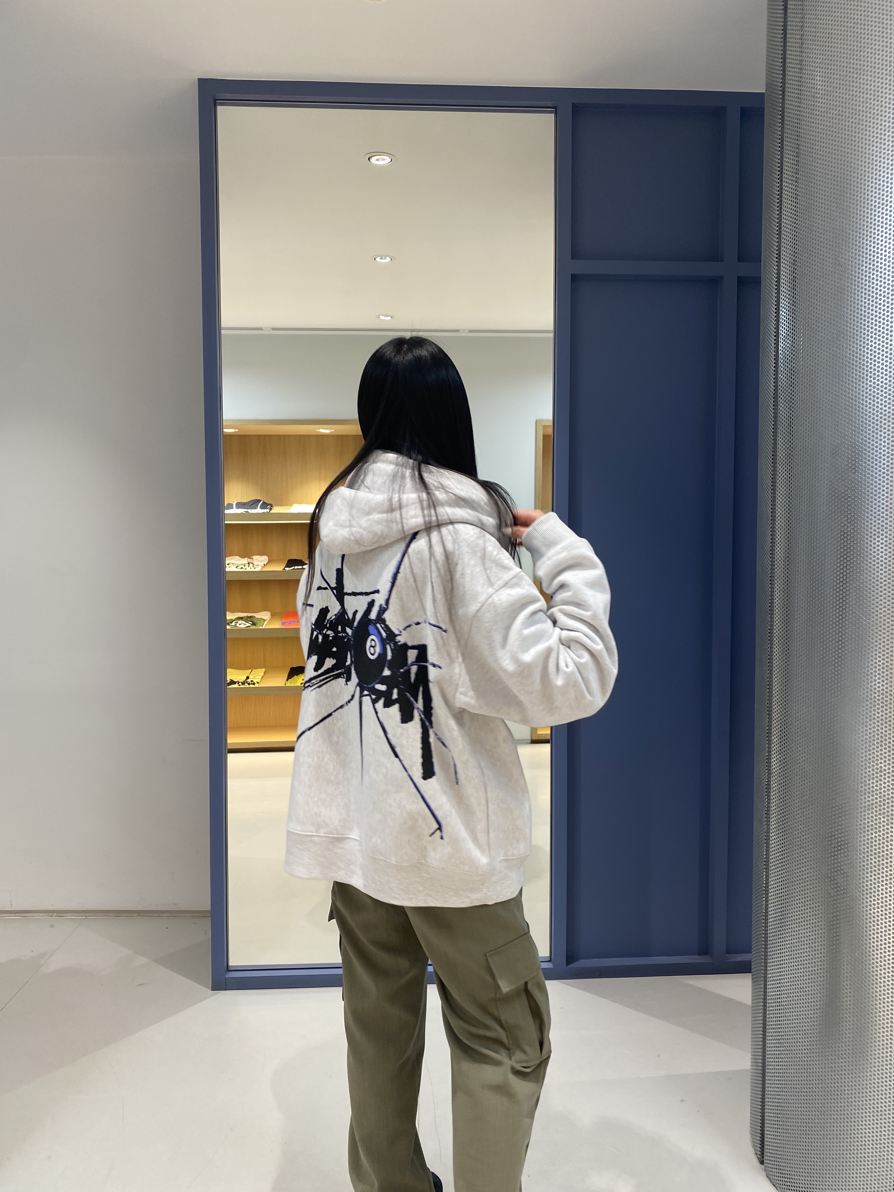 Stussy Shattered Zip Hoodie Ash Heather, Adidas Superstar Core Black White 착용 스타일 - 2