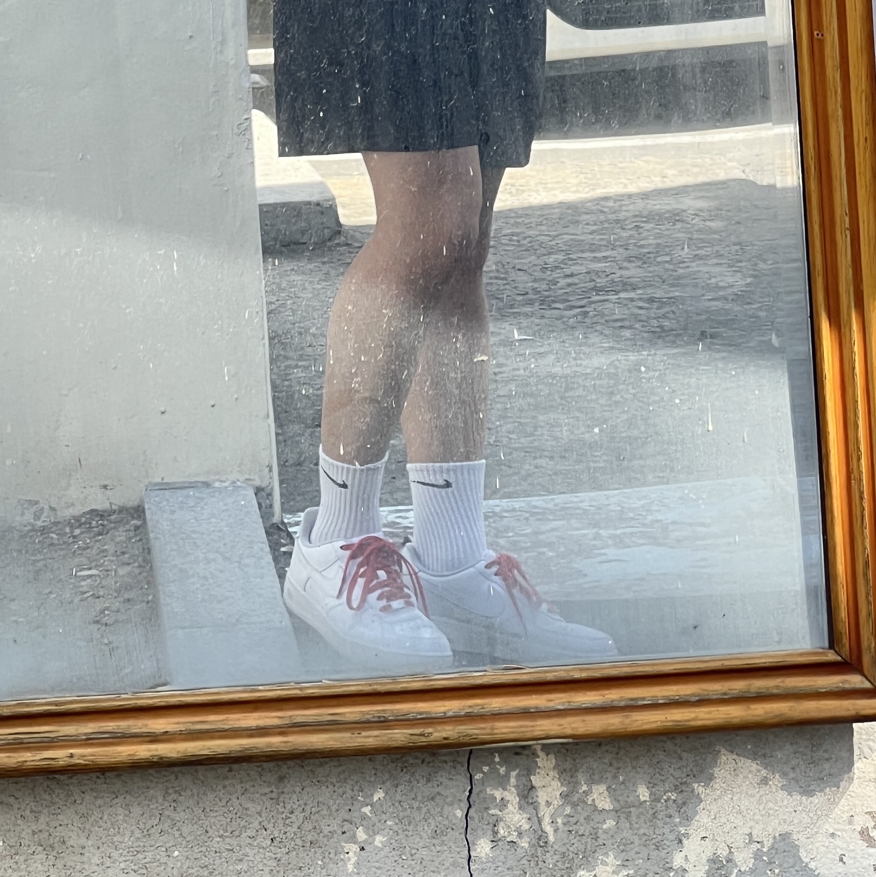 Nike x Supreme Air Force 1 Low White 착용 스타일