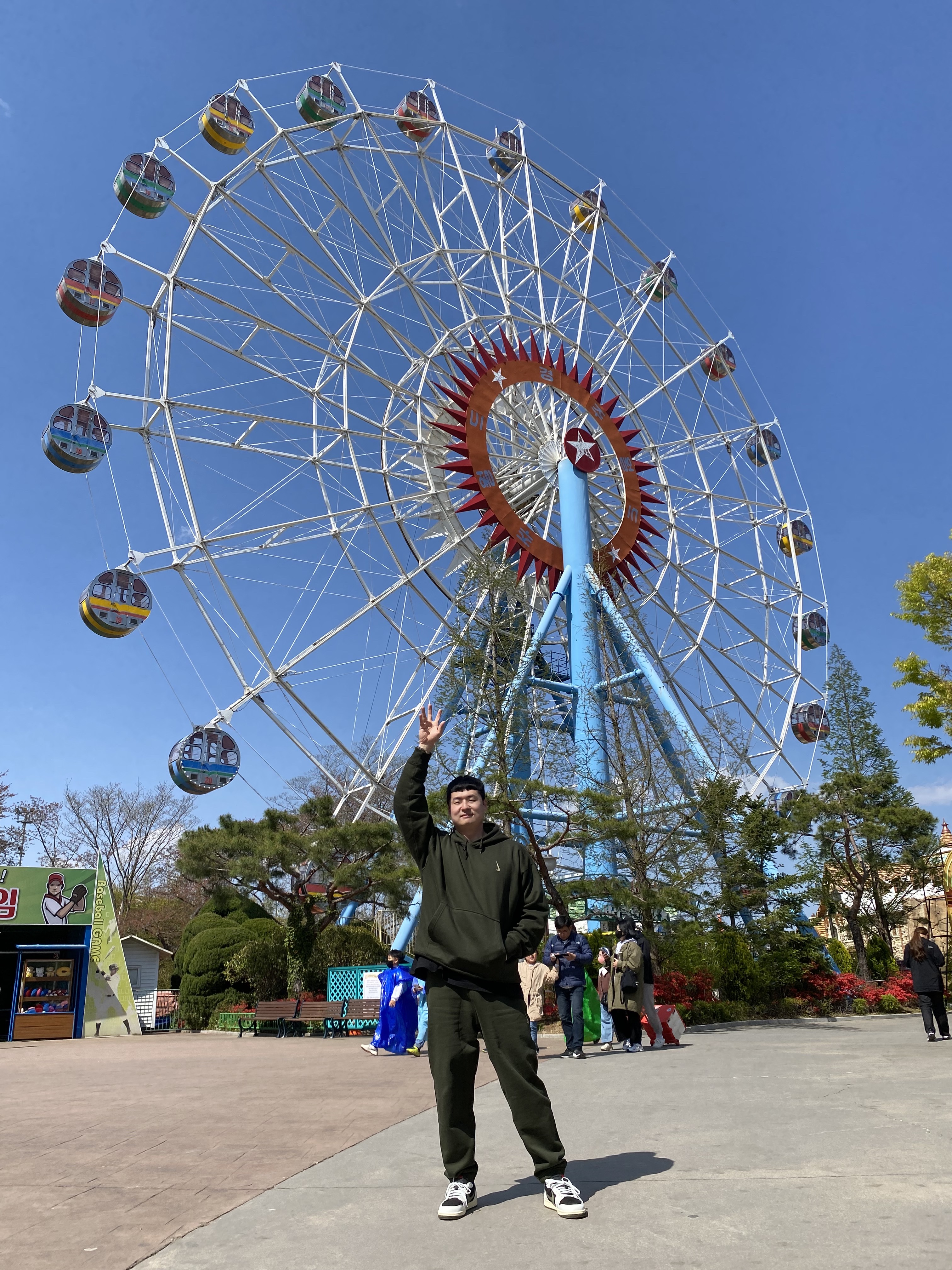 Nike x Billie Eilish NRG Fleece Hoodie Sequoia - US/EU, Nike x Billie Eilish NRG Fleece Pants Sequoia - Asia 착용 스타일