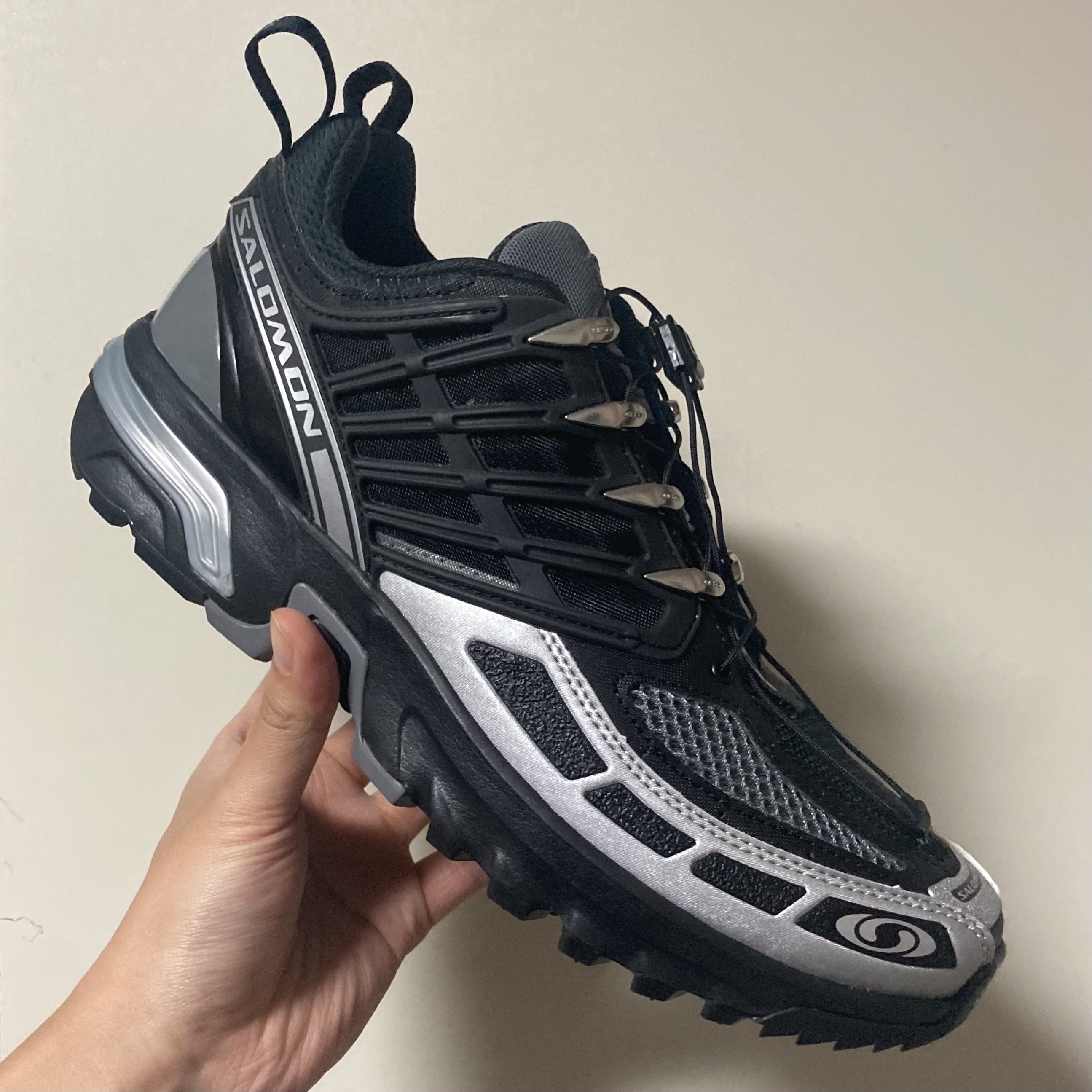 Salomon x DSM Acs Pro ADV Black 착용 스타일