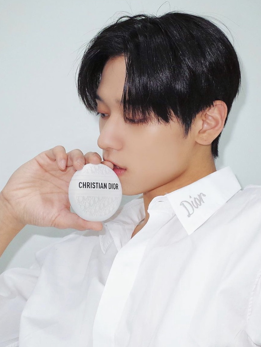 Dior New Dior Le Baume Hand Cream 50ml 착용 스타일