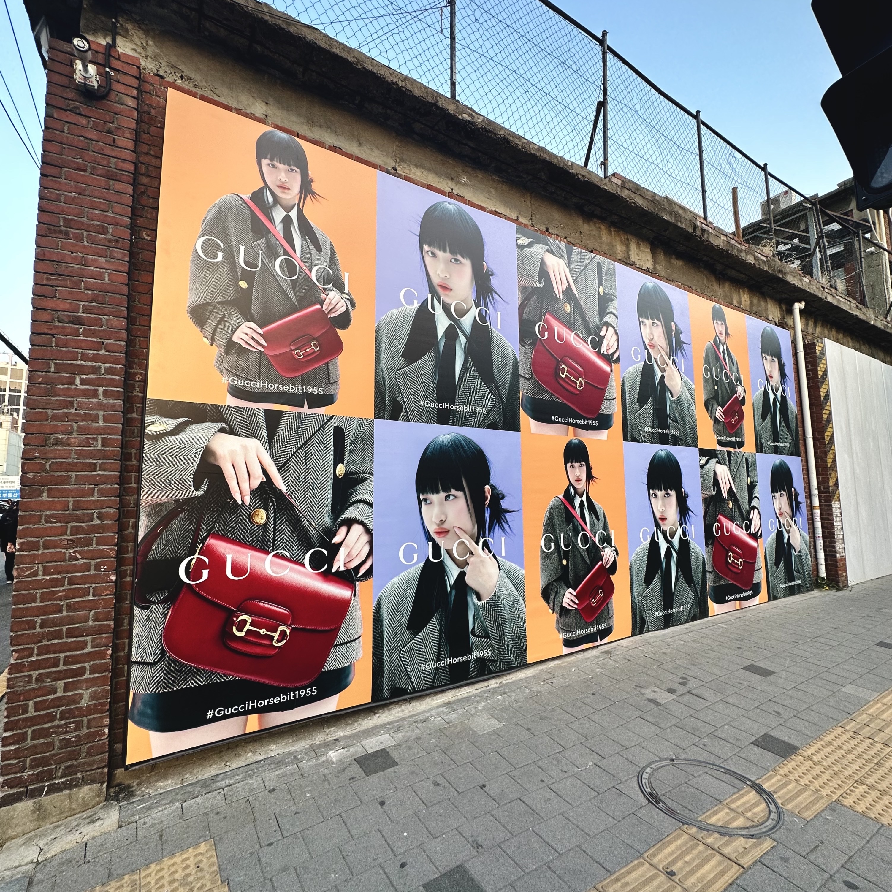 휴먼 메이드 스타디움 자켓 네이비, 자라 x 아더에러 조거 팬츠 그레이 착용 스타일 - 3